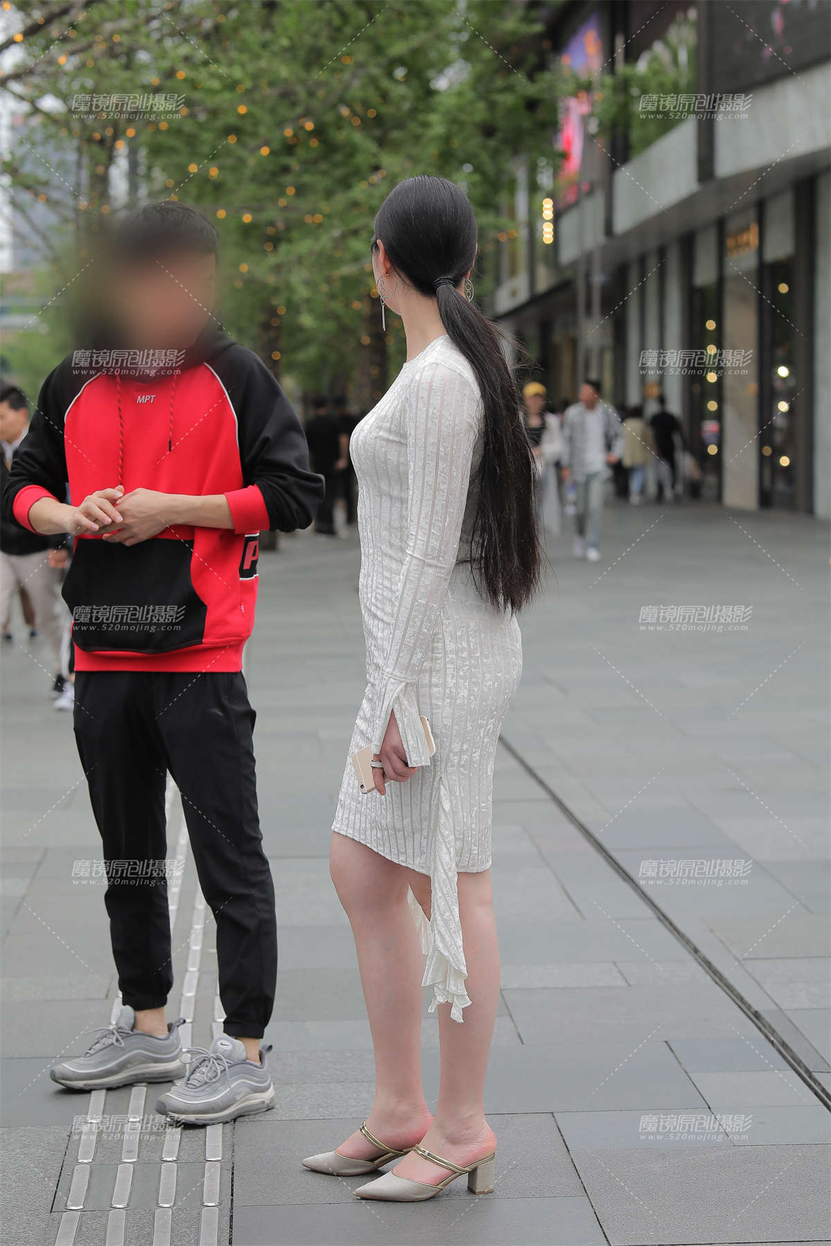 丰满至极-日更街拍