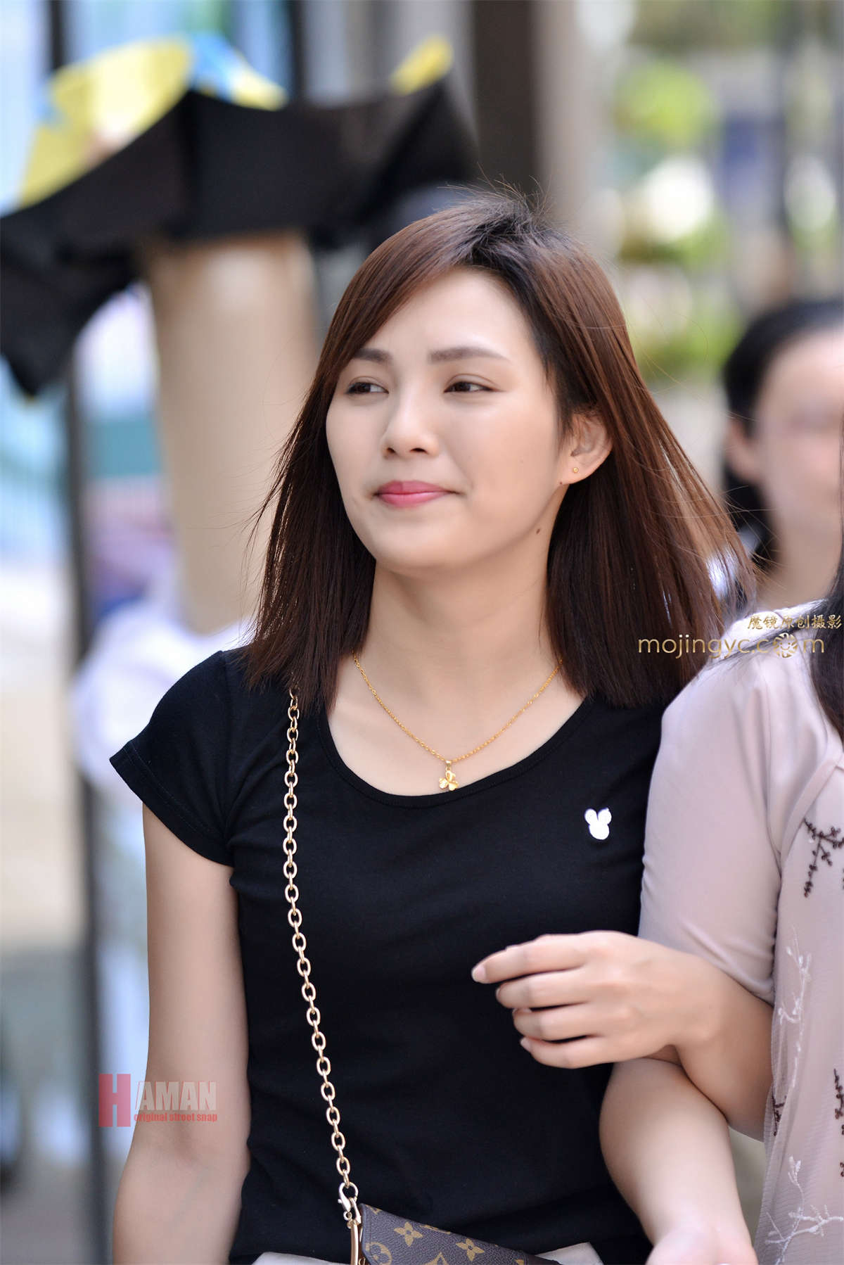 远射篇——原生态美女街拍-日更街拍