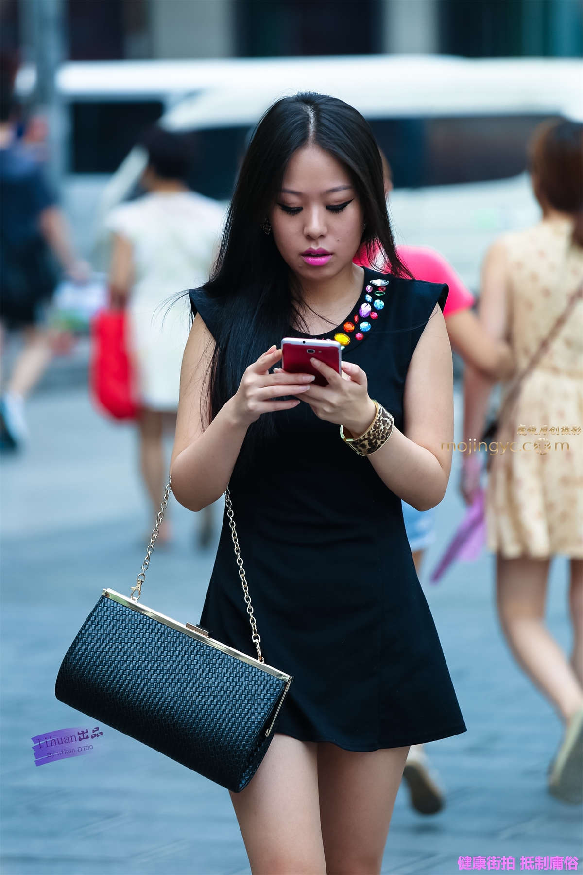 李欢原创-黑裙，大波（8P）-日更街拍