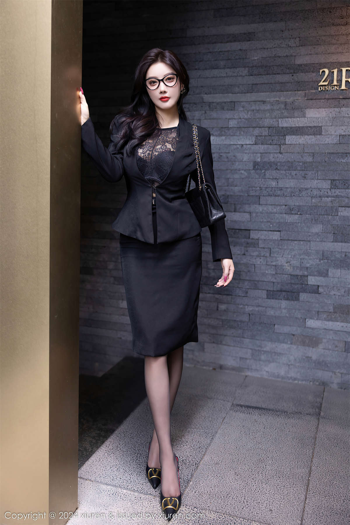 图片[2]-Xiuren秀人网 2024.09.20 NO.9190 杨晨晨Yome-日更街拍