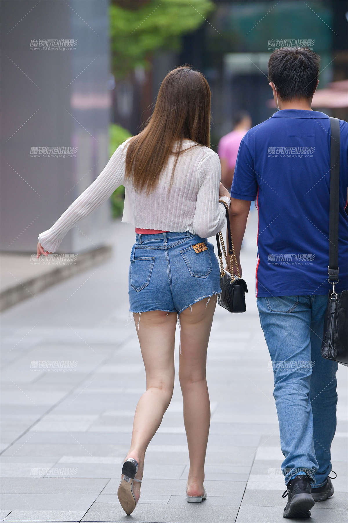 图片[2]-热裤长腿-日更街拍