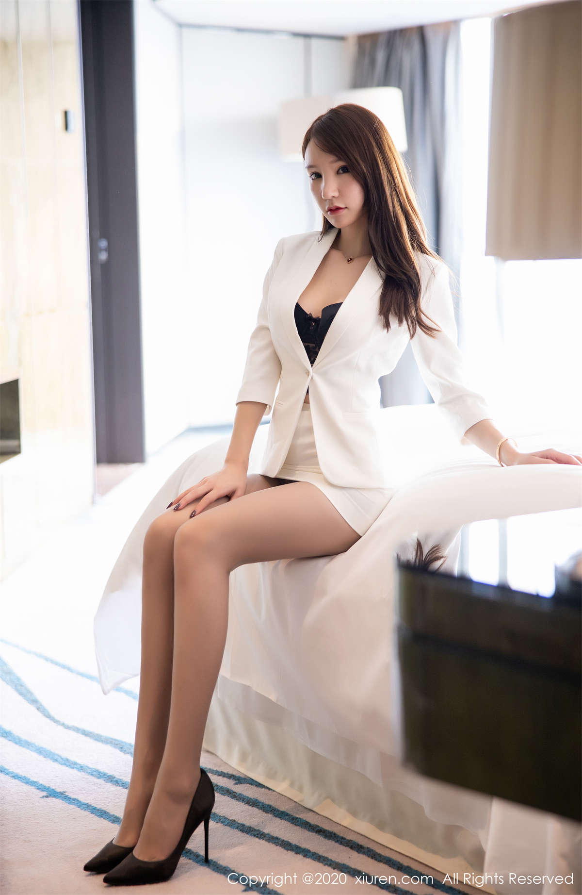 Xiuren秀人网 2020.03.16 NO.2065 周于希Sandy-日更街拍