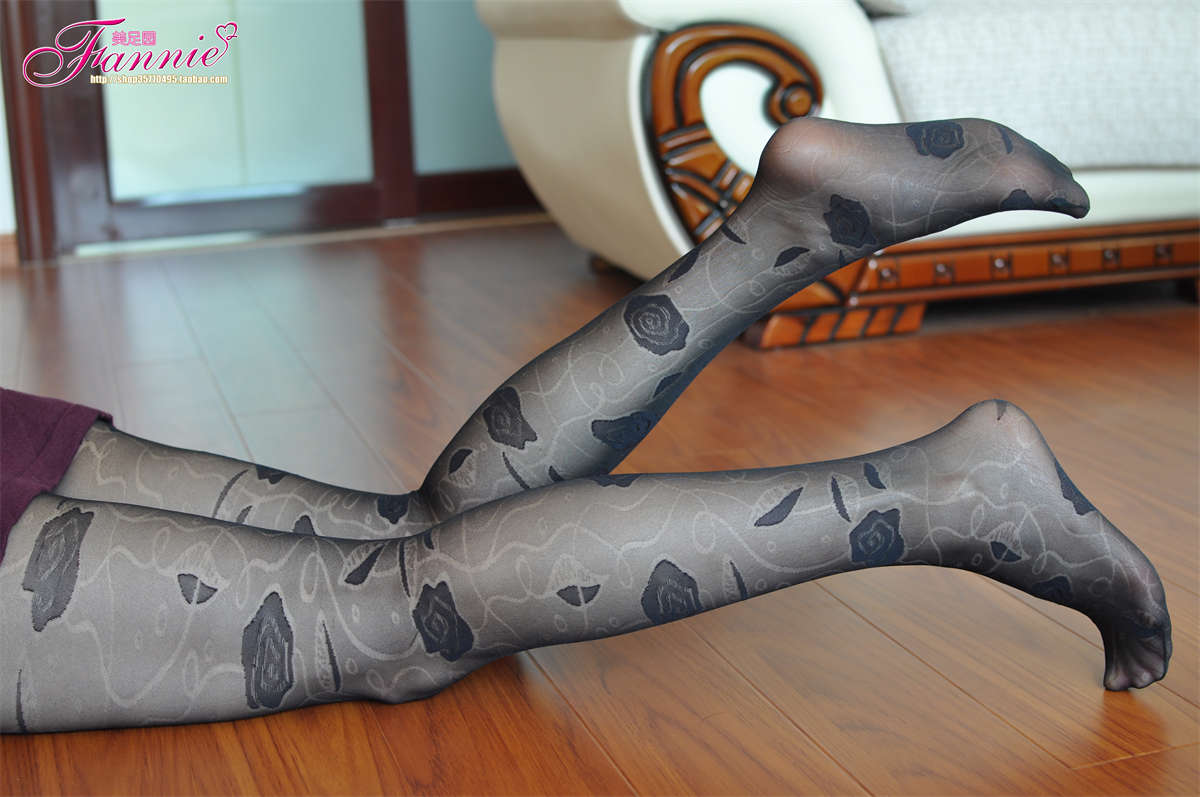 Fannie芬妮美足园NO.695 花丝特辑（2）-日更街拍