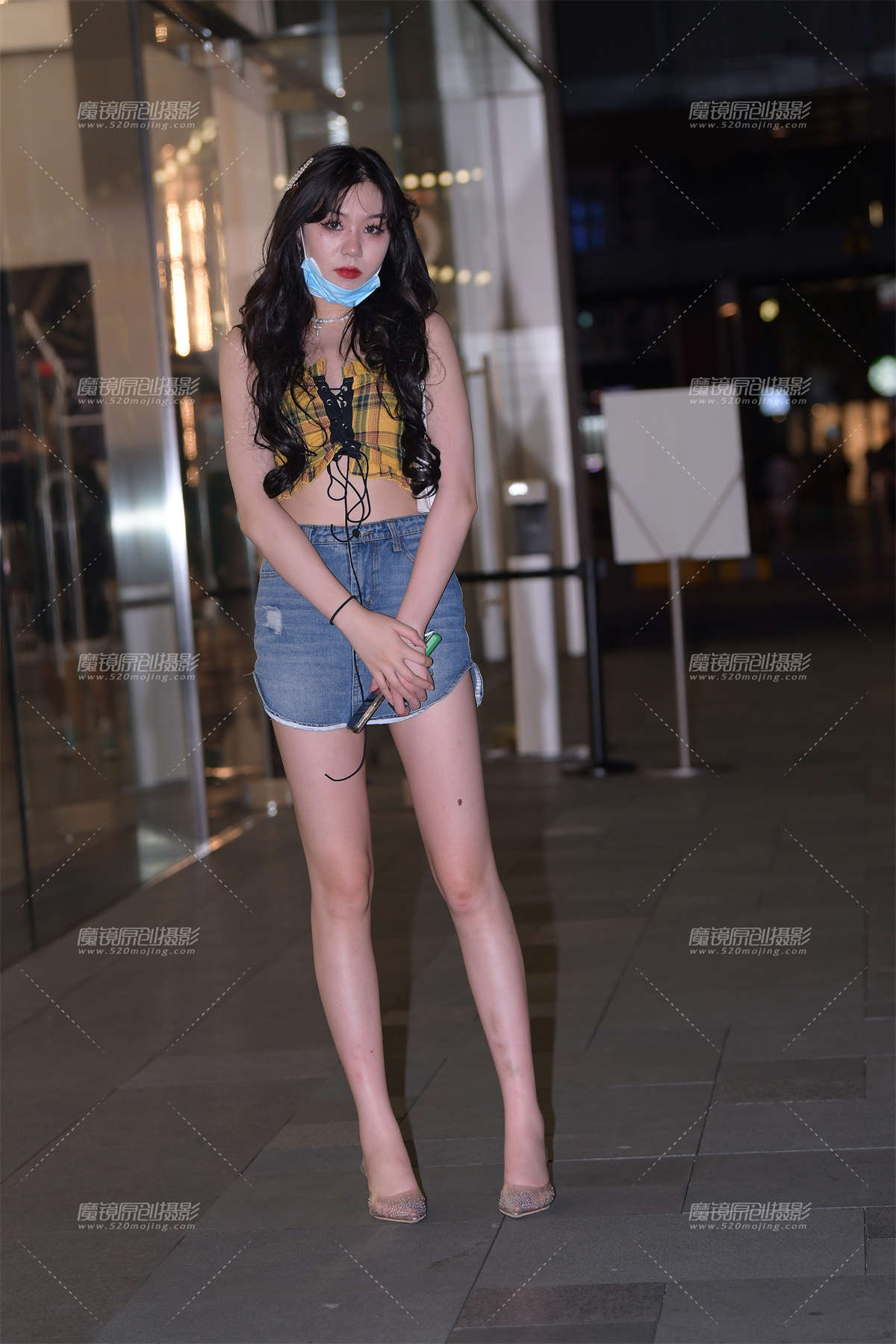 搭讪大长腿小姐姐-日更街拍