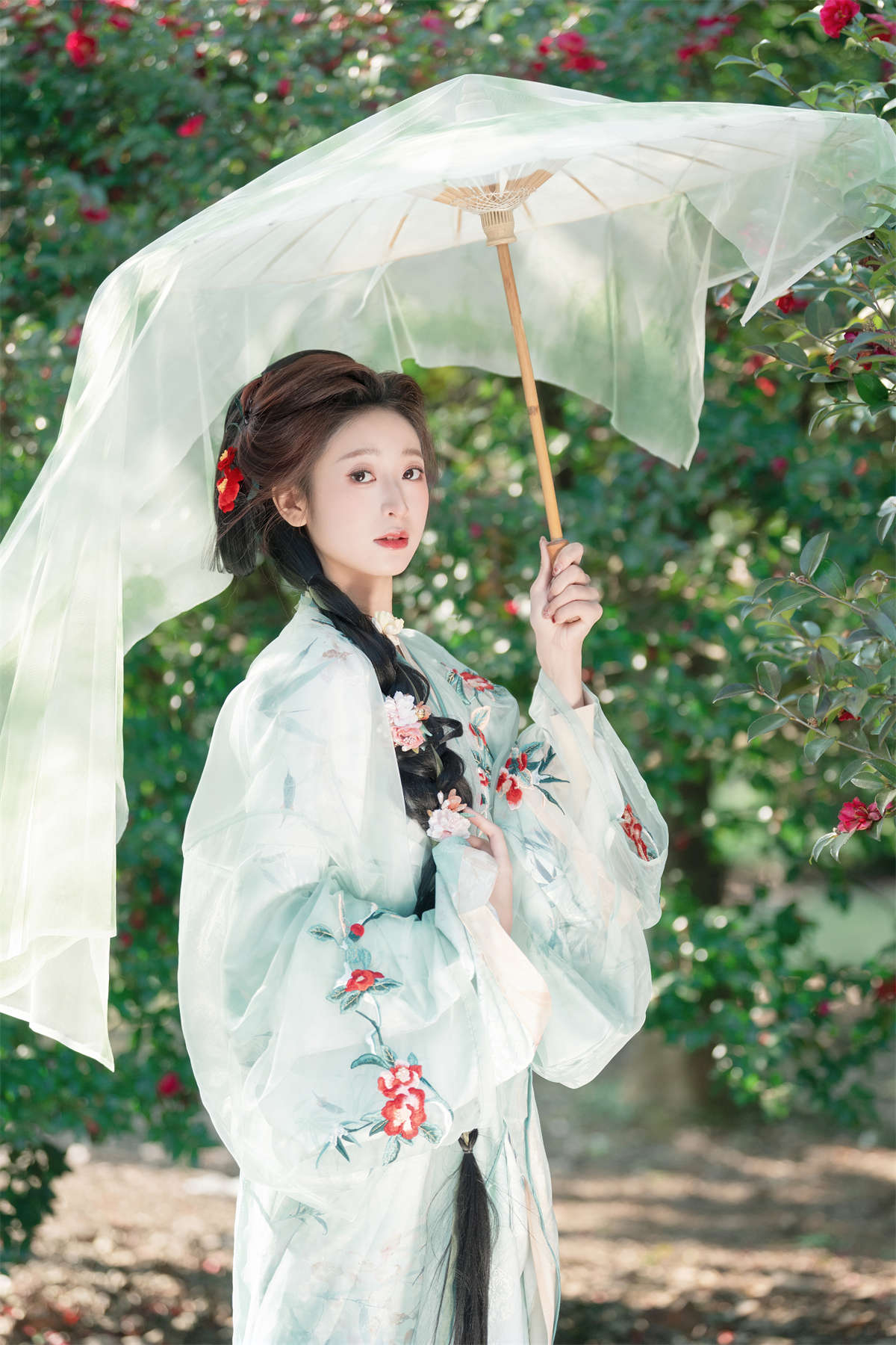 图片[2]-YITUYU艺图语 2025.04.05 山茶花 小何-日更街拍