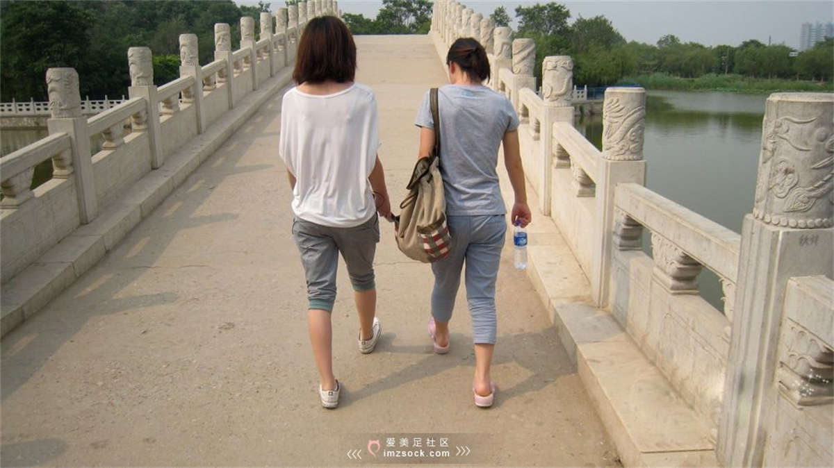 图片[2]-MZSOCK-2018 No.8 七分裤短发少女帆布鞋纤细小腿 【第一季】-日更街拍