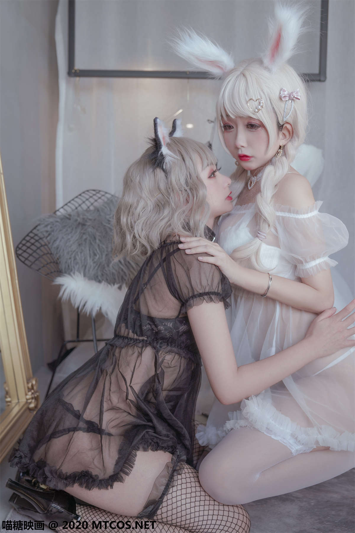 图片[2]-喵糖映画 VOL.200 黑猫与白兔-日更街拍