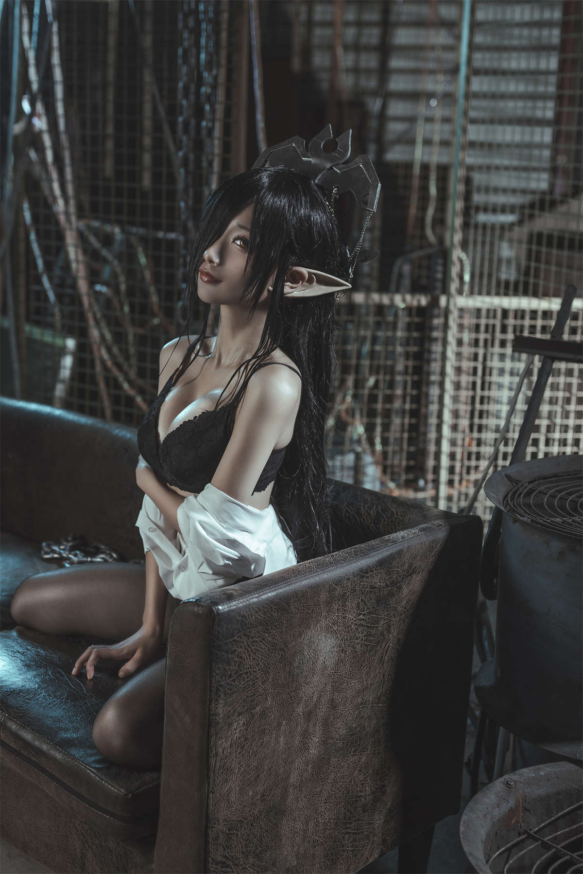 知名动漫博主-蠢沫沫 黑兽女王 OL制服-日更街拍