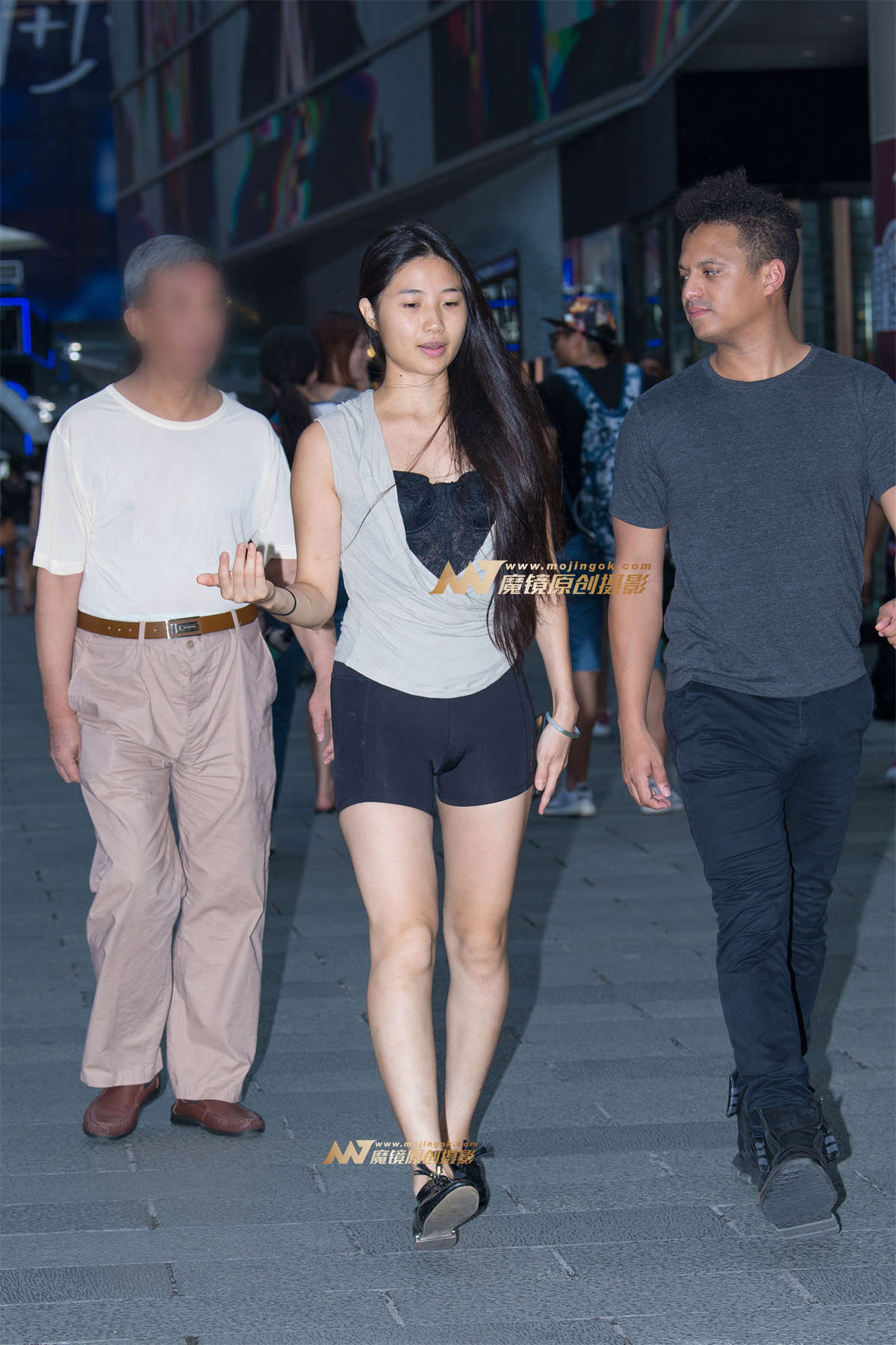 一组夜拍【致敬咔喳】-日更街拍