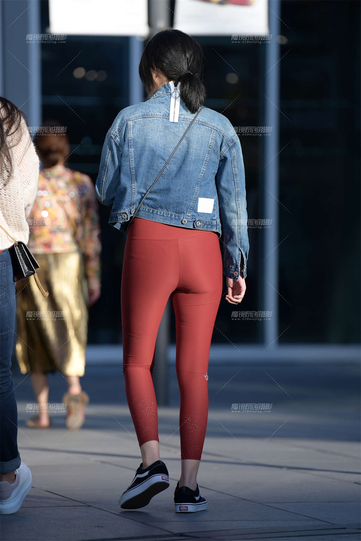 图片[2]-【小默赛帖】1641★逛街美女姐妹★-日更街拍