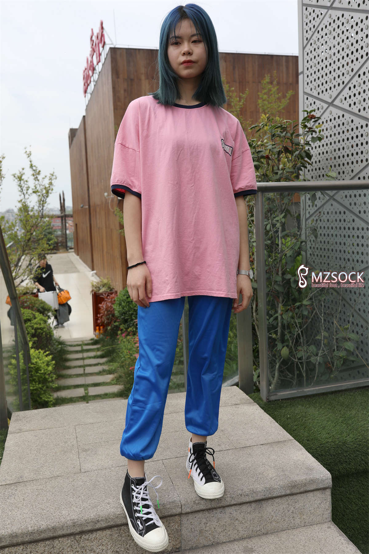 图片[2]-MZSOCK-2019 NO.007 小珵-日更街拍