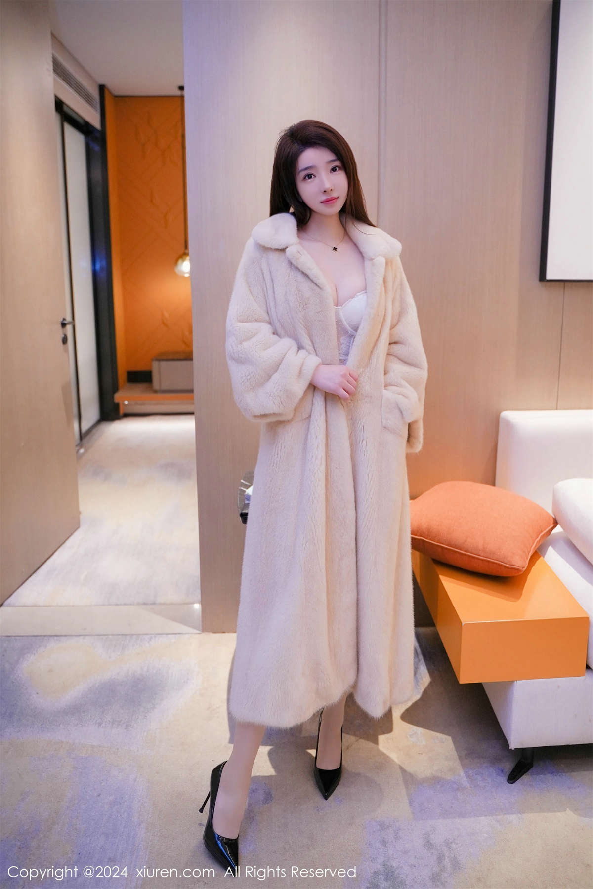 图片[2]-Xiuren秀人网 2024.01.24 No.8013 雨儿酱eve-日更街拍
