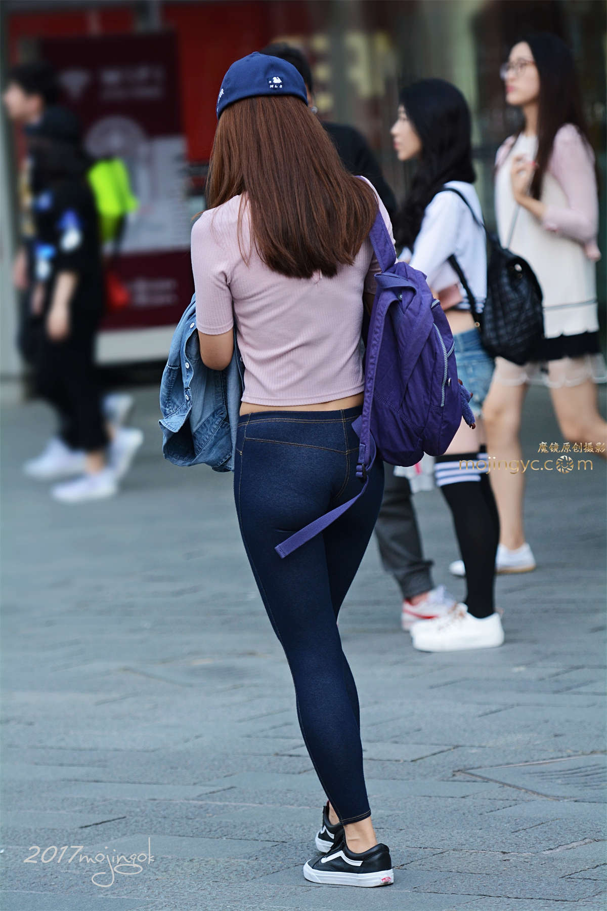 图片[2]-咔喳赛10 一个没追上的极品-日更街拍