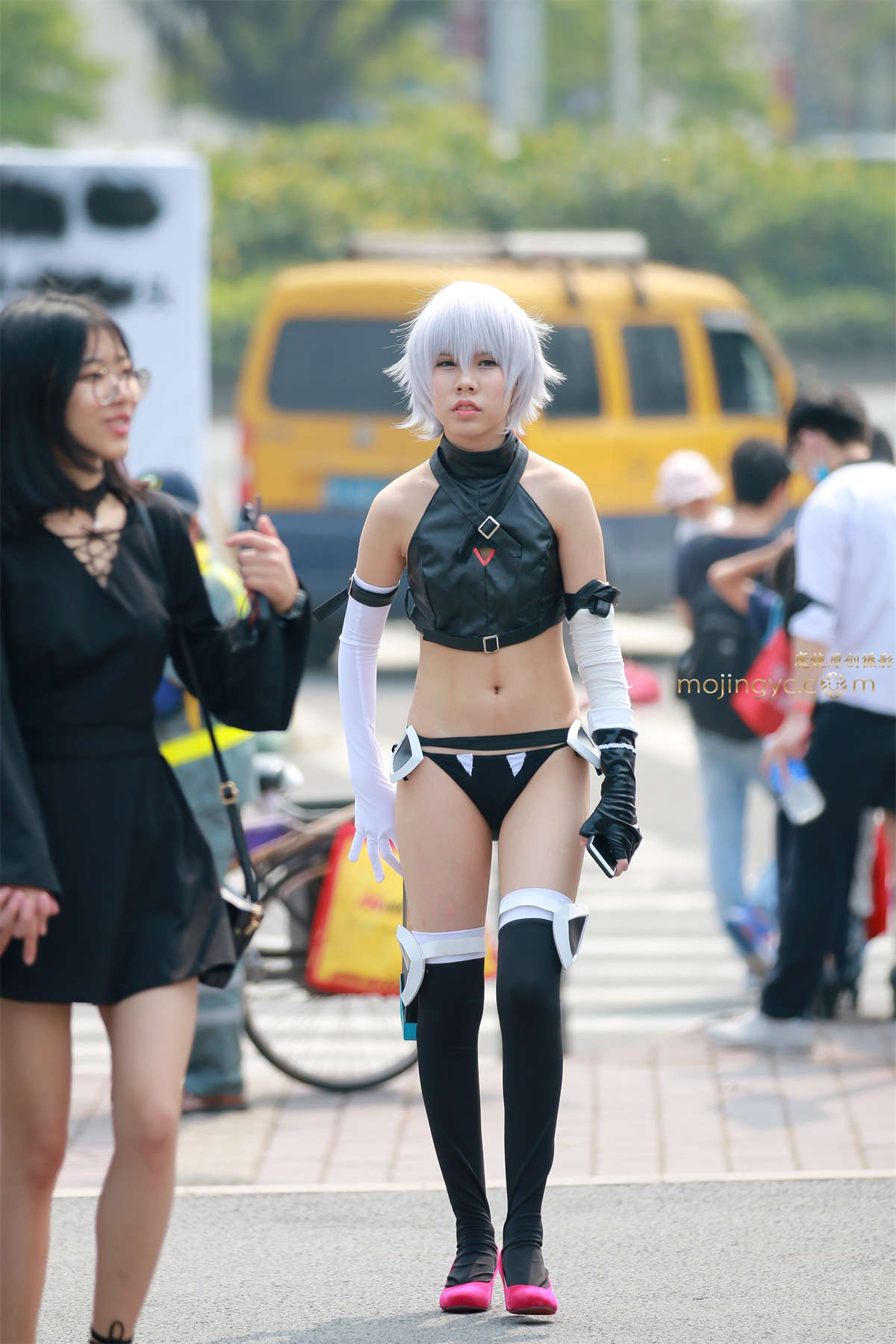 [二次元世界④]穿条内裤就上街-日更街拍