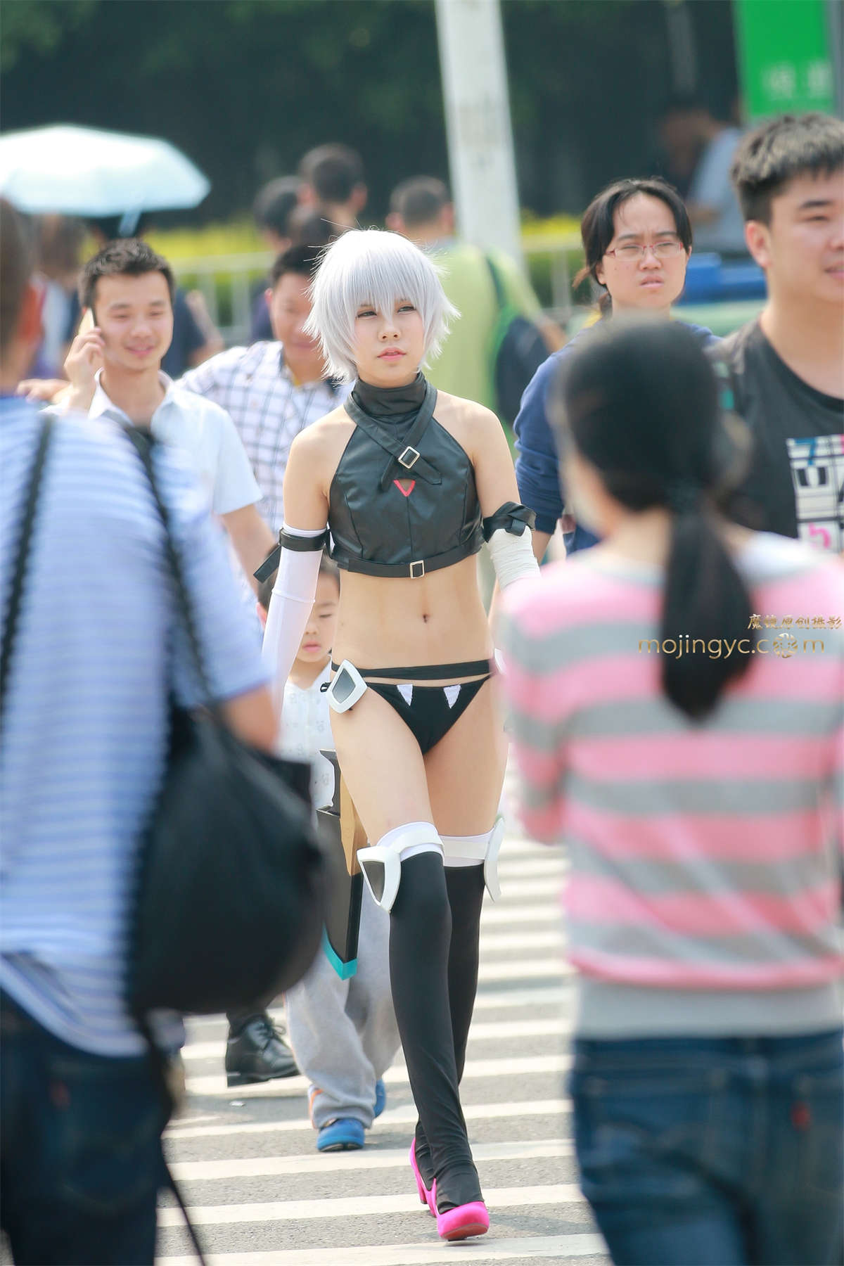 图片[2]-[二次元世界④]穿条内裤就上街-日更街拍