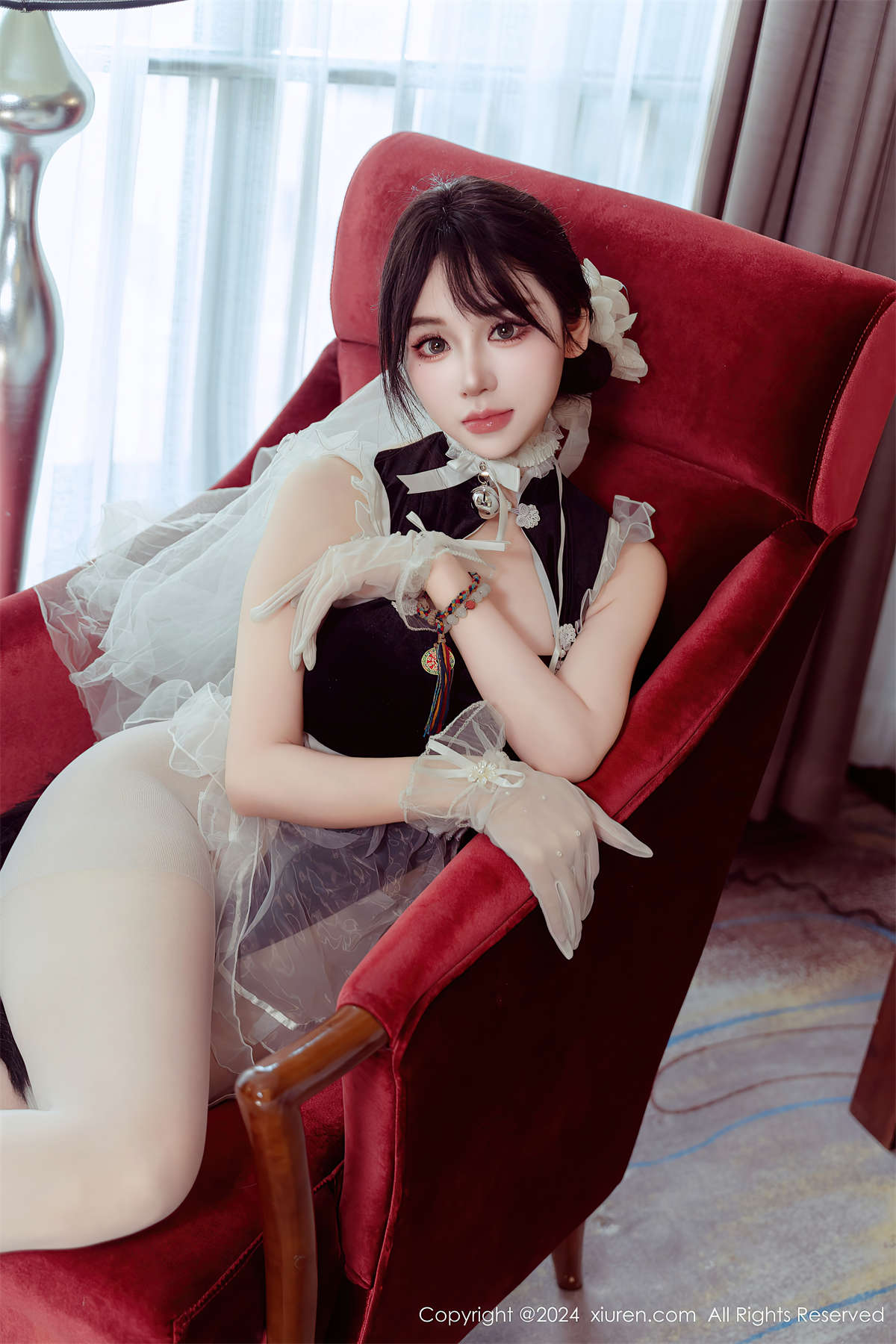 图片[2]-Xiuren秀人网 2024.09.24 NO.9197 汐汐爱吃草莓-日更街拍