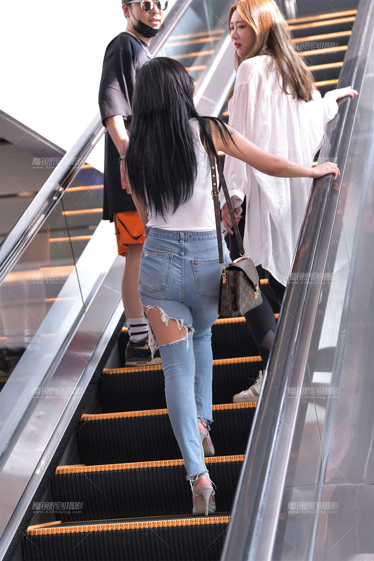 图片[2]-听口音应该是思密达-日更街拍