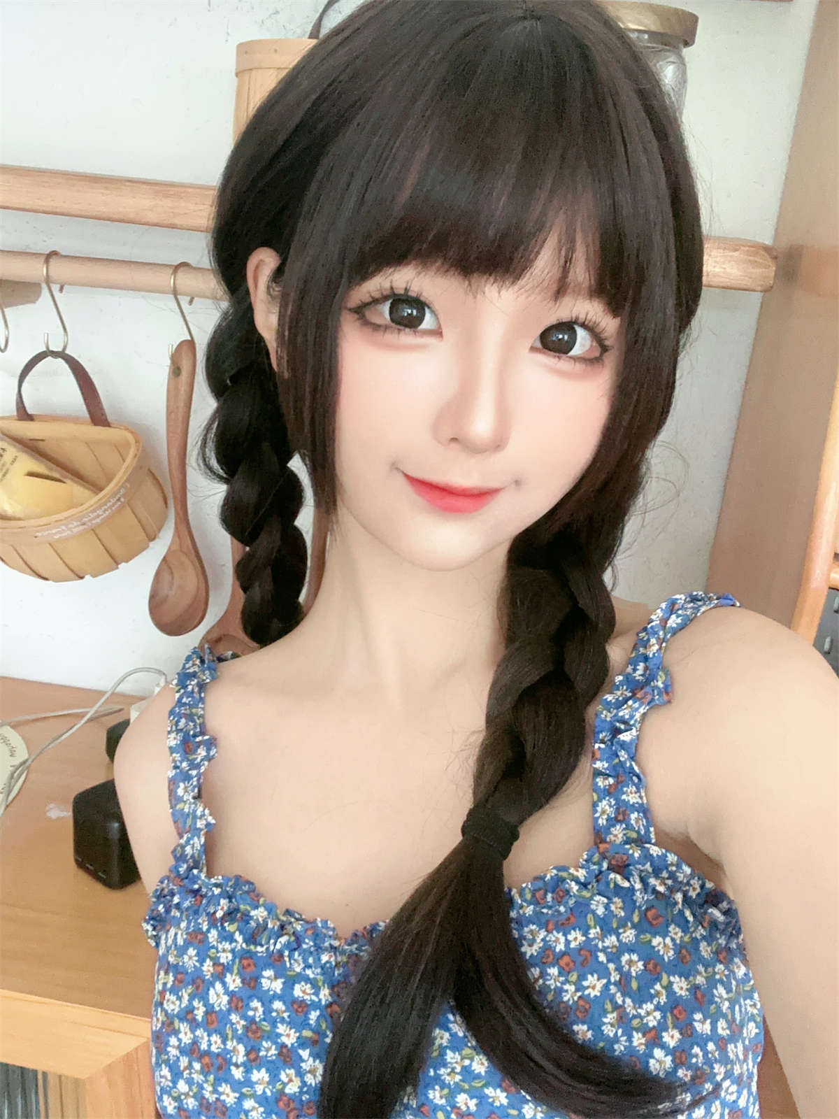 图片[2]-知名动漫博主-蠢沫沫 微信朋友圈图集-日更街拍