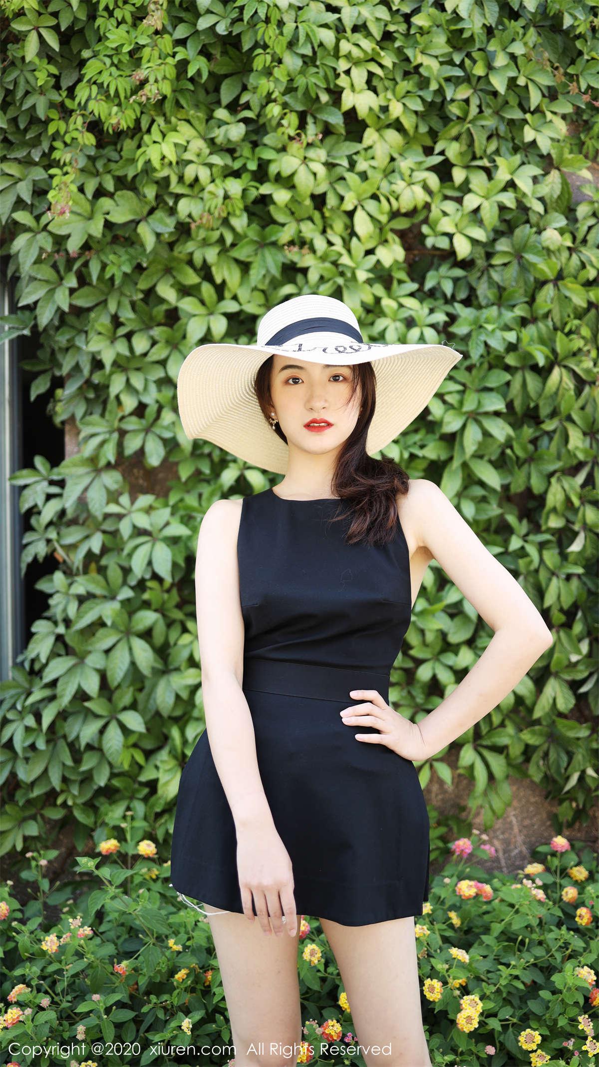 图片[2]-Xiuren秀人网 2020.01.21 NO.1956 艺儿拿铁-日更街拍