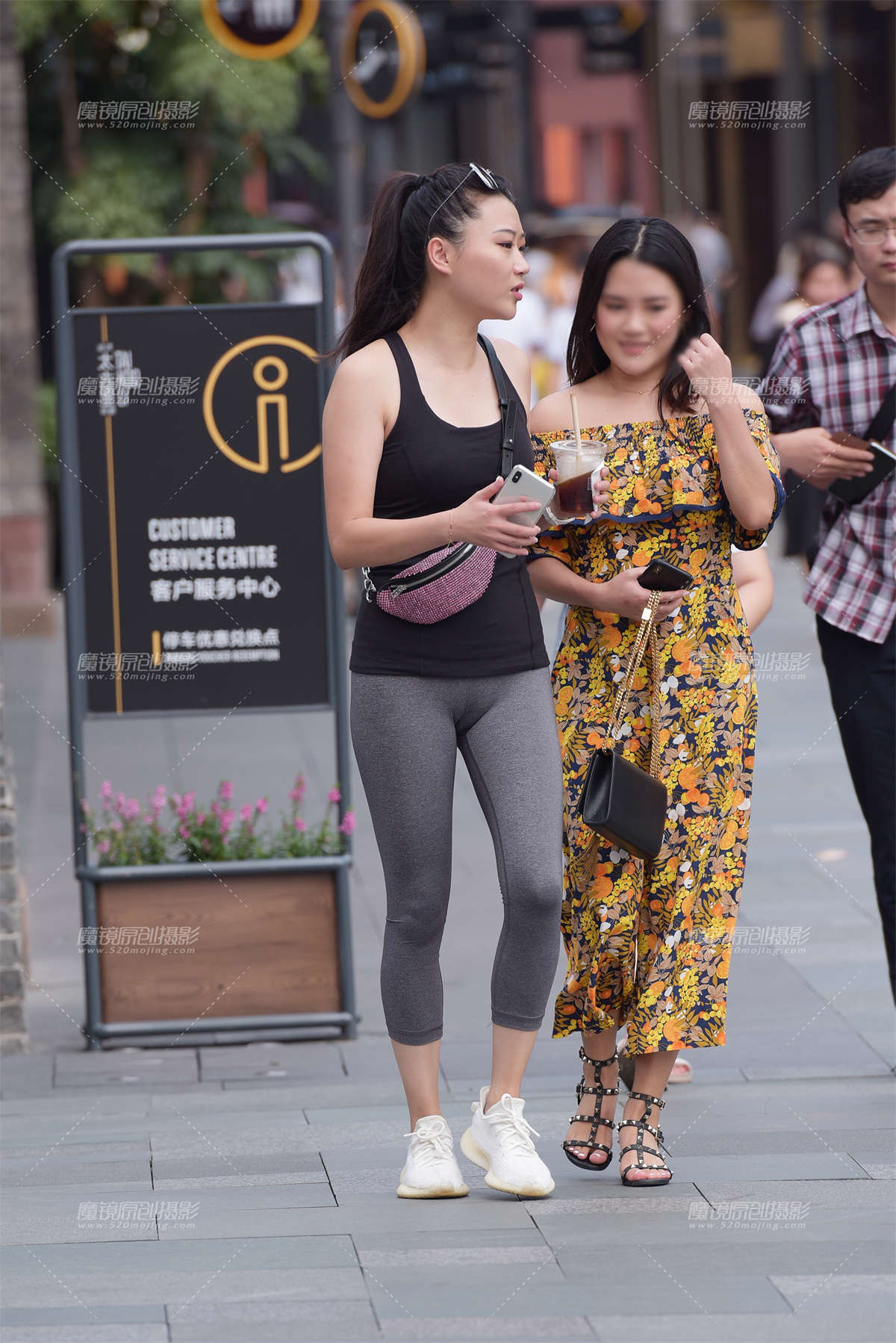 【慕容笙赛贴】瑜伽裤美女-日更街拍