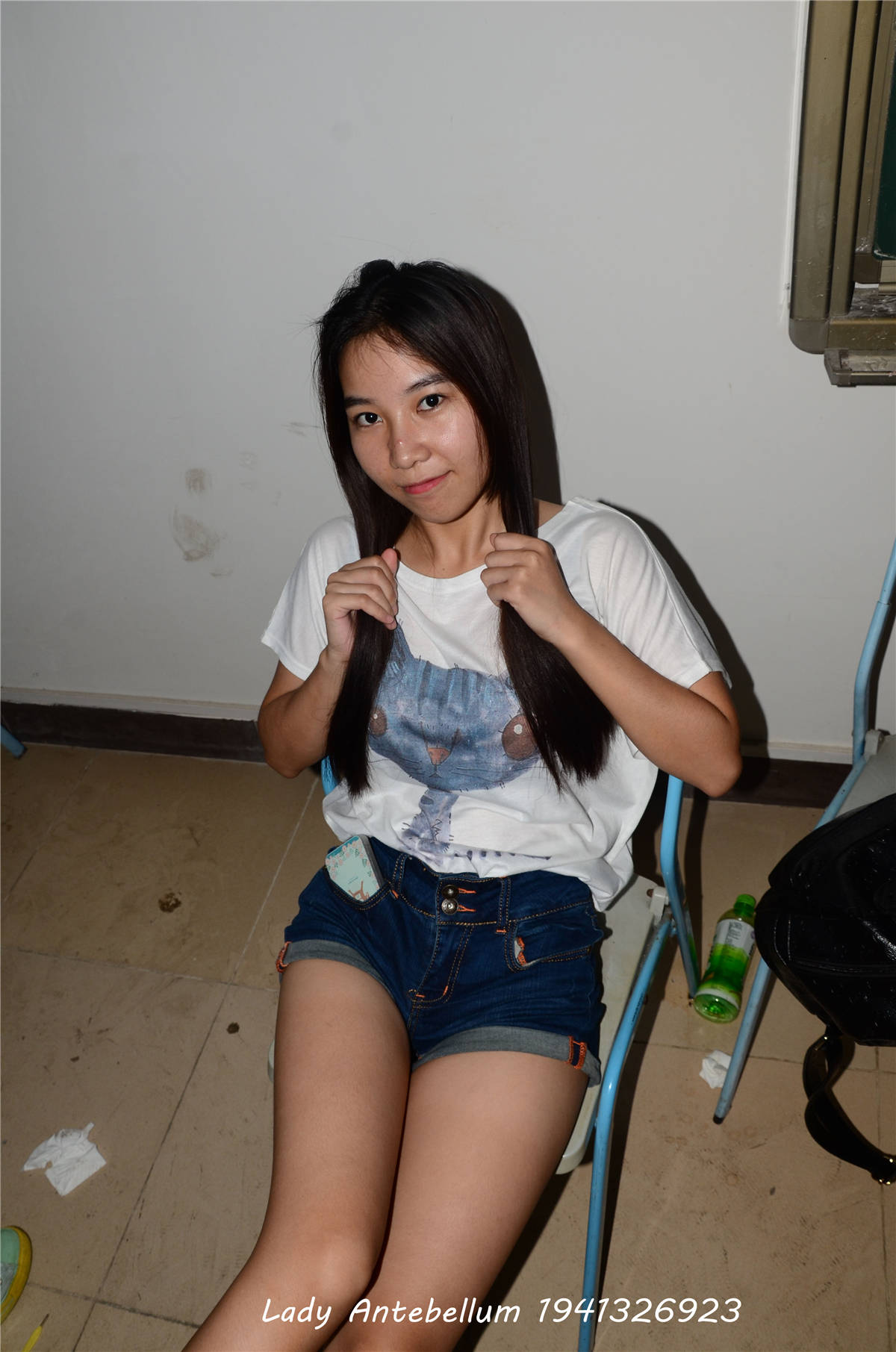 图片[2]-[战前女神] 美腿棉袜女神级摄影套图 025-日更街拍