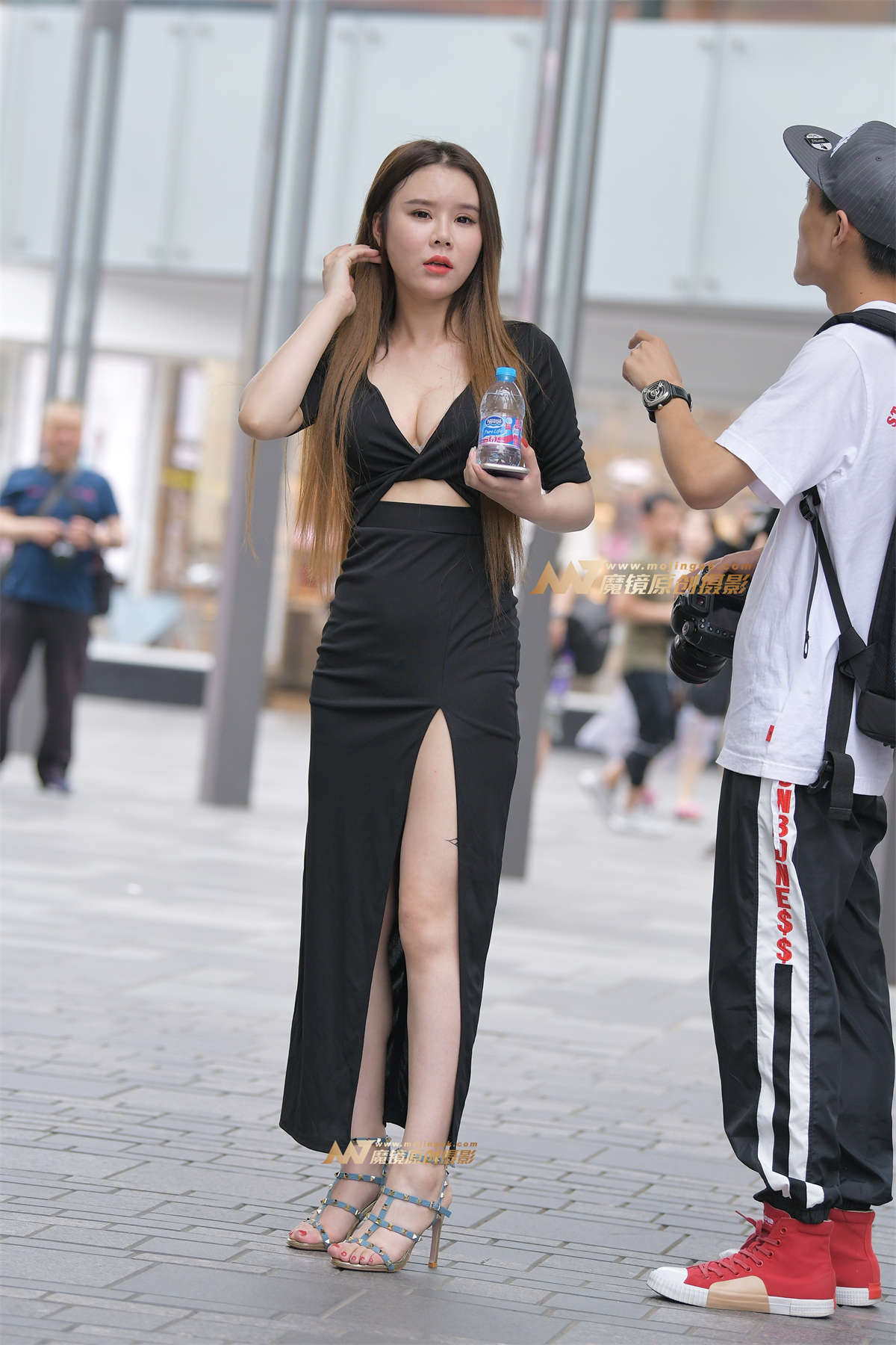 【红石赛帖】身材性感火爆美女-日更街拍