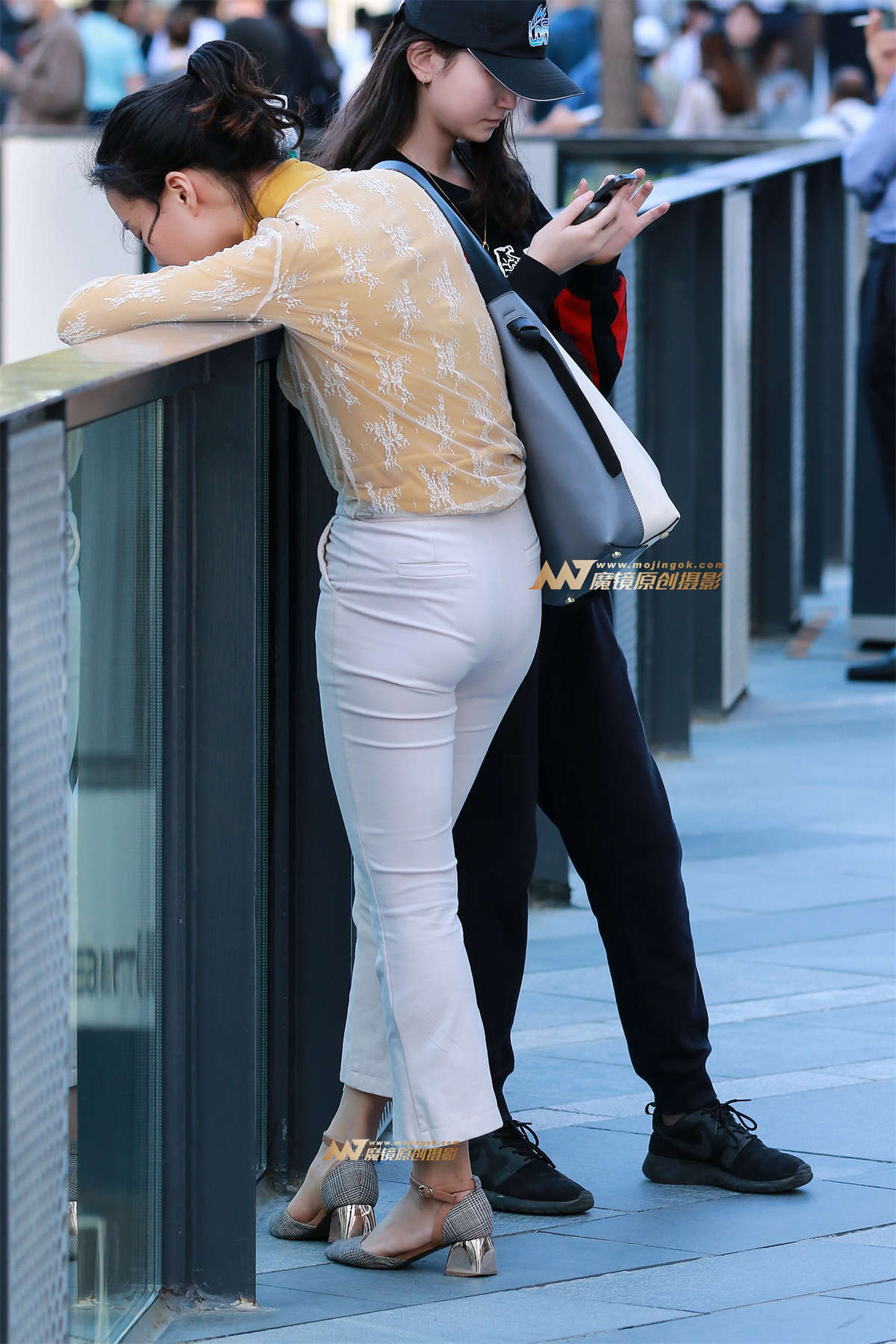 图片[2]-第1346篇★紧,恰到好处★-日更街拍