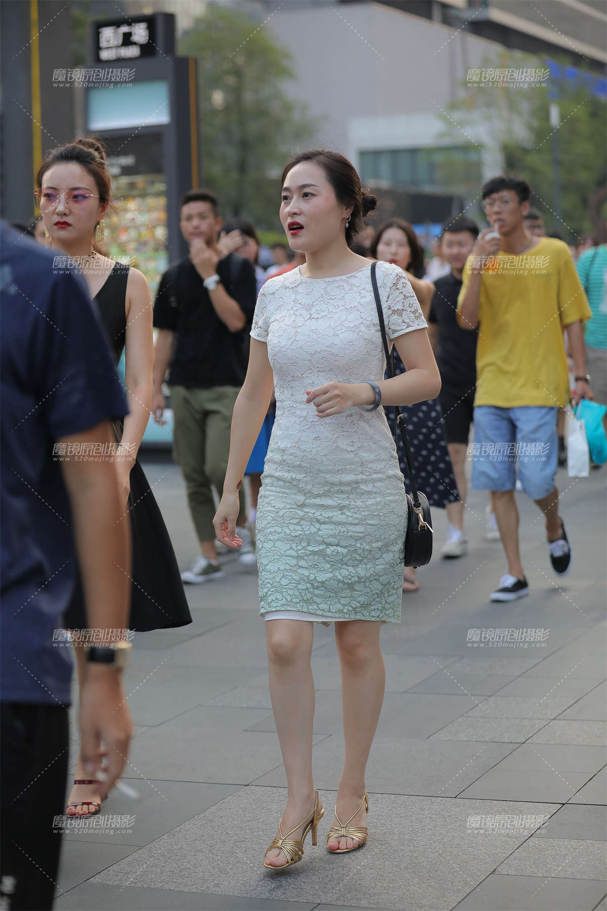 花网裙-日更街拍