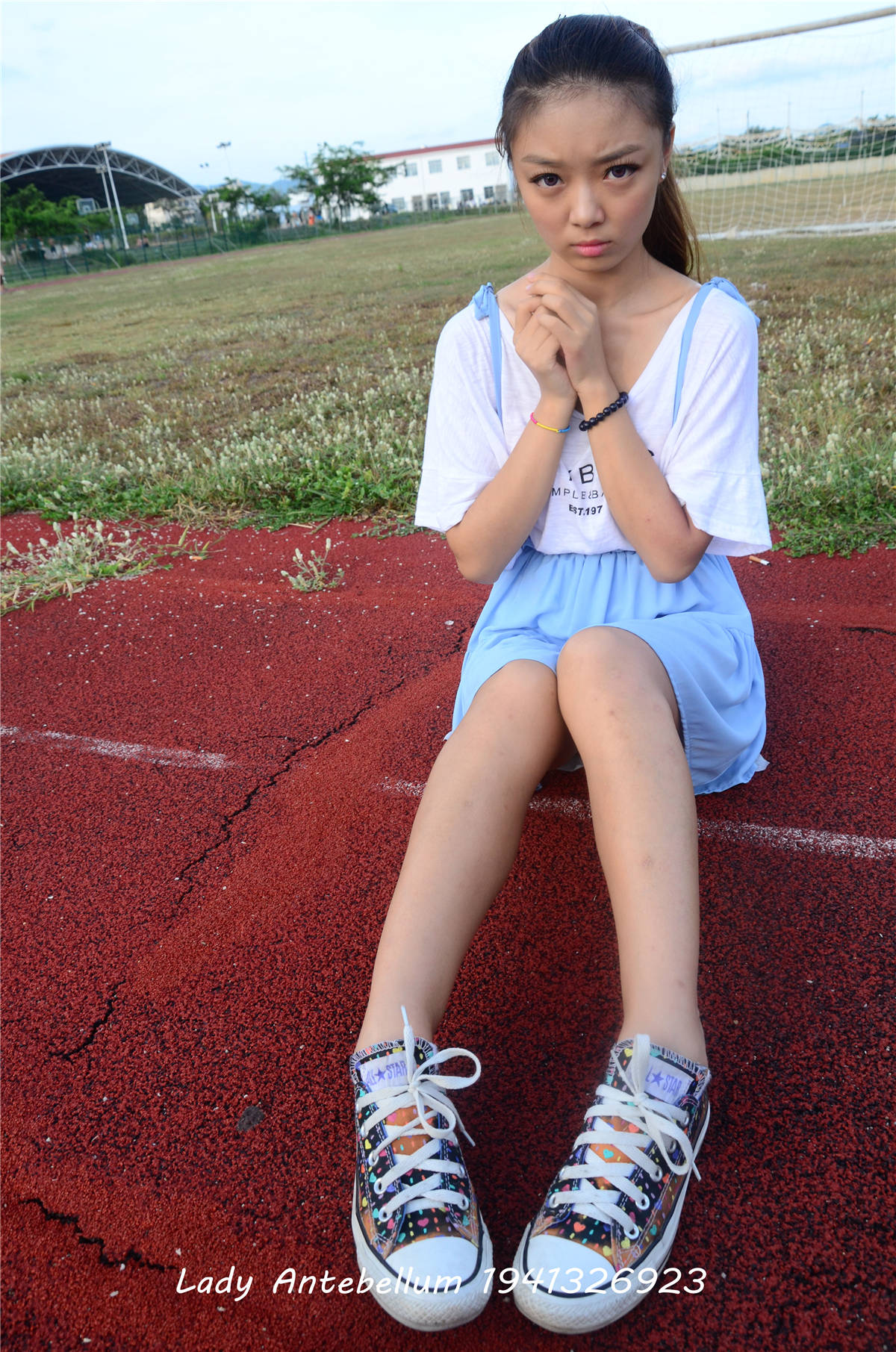 图片[2]-[战前女神] 美腿棉袜女神级摄影套图 005-日更街拍