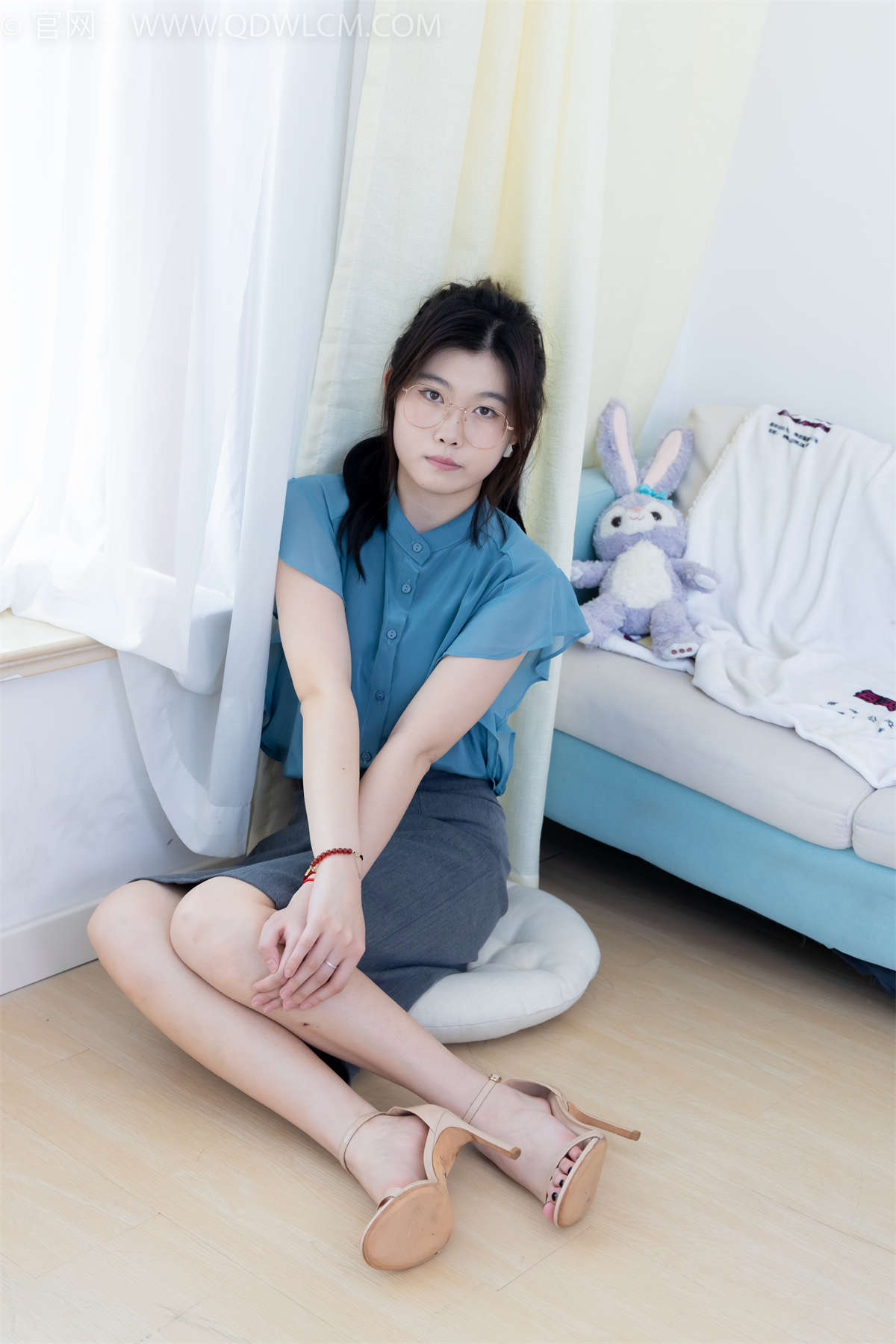 图片[2]-物恋传媒 NO.2205 樱桃-东霜不会迟到-日更街拍