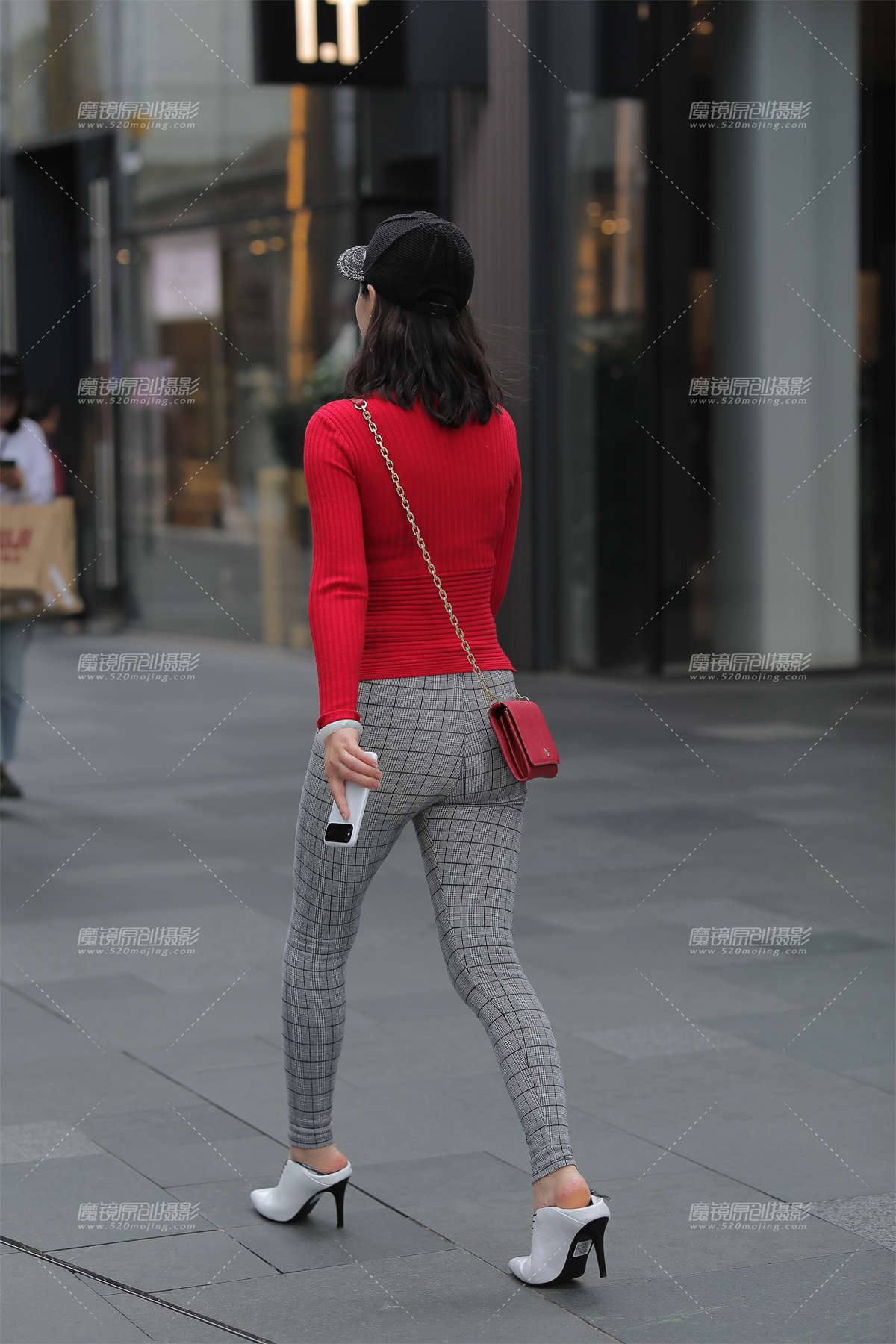 图片[2]-姐的回眸一笑 撩动你的心-日更街拍