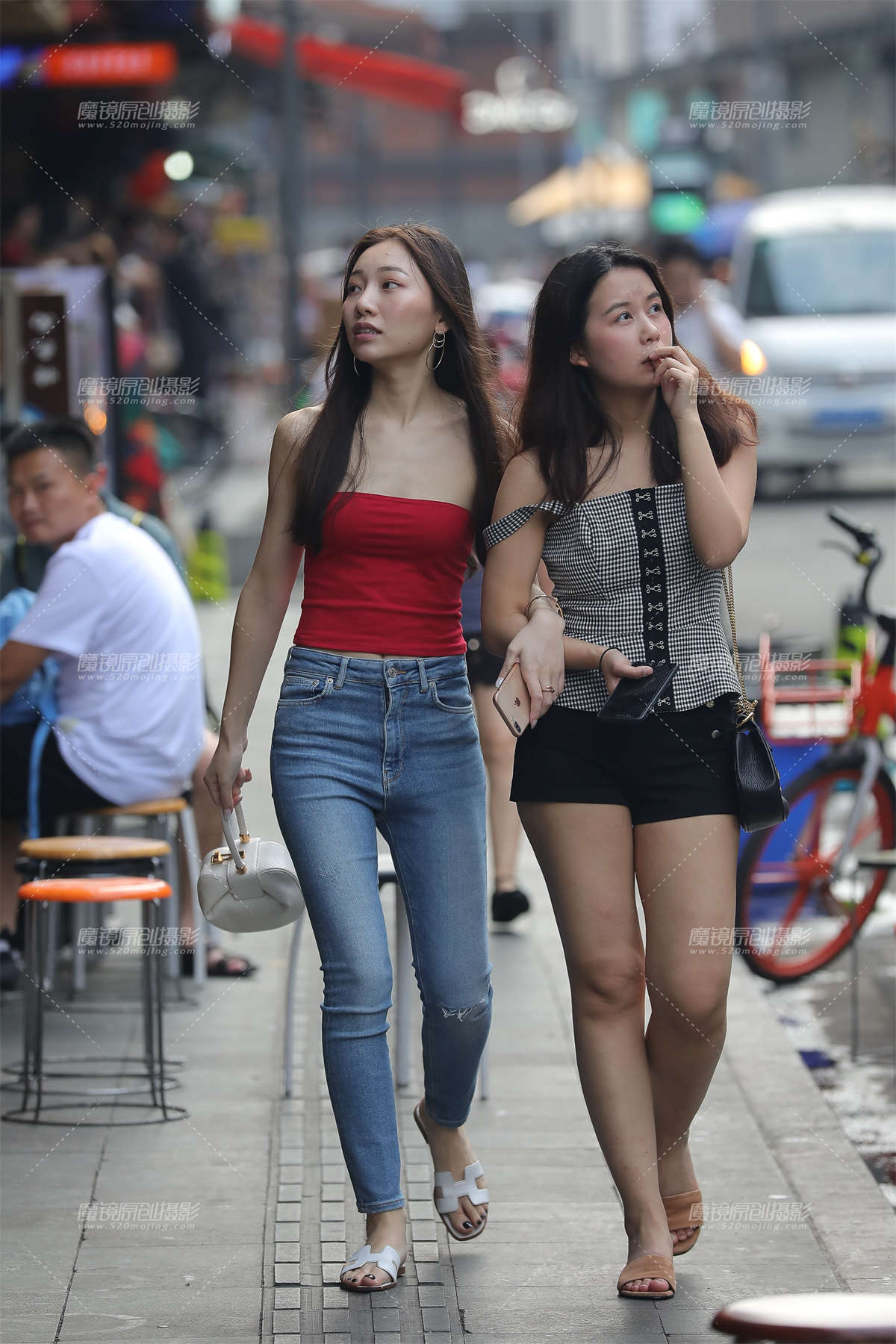 小巷的偶遇-日更街拍