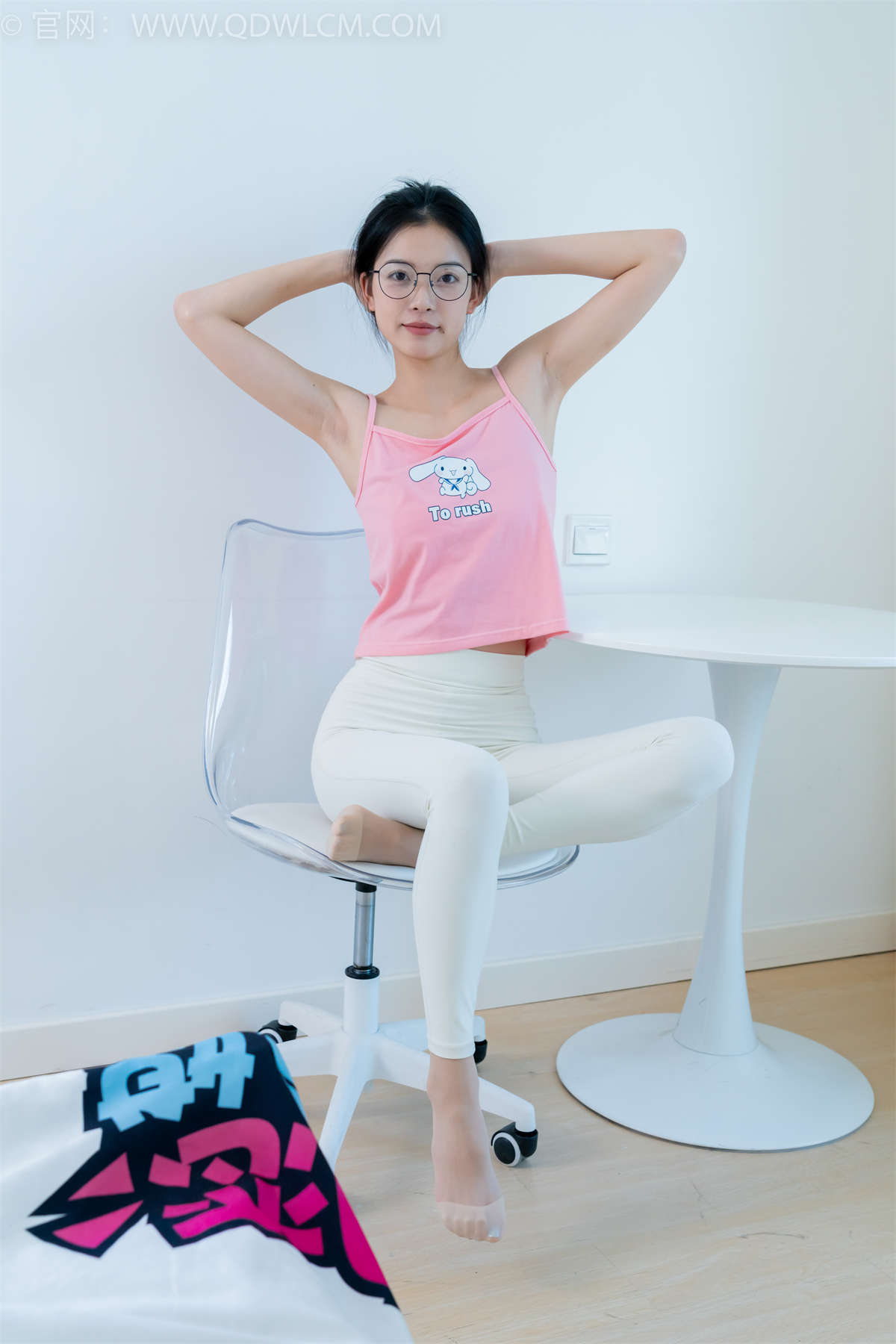 物恋传媒 NO.2206 茯苓-十二月的黄昏-日更街拍