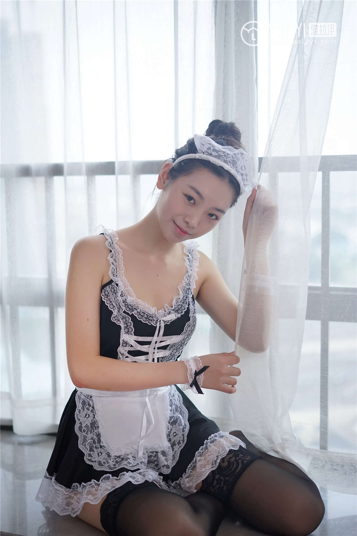 YALAYI雅拉伊NO.021 少女女仆 严冰冰-日更街拍
