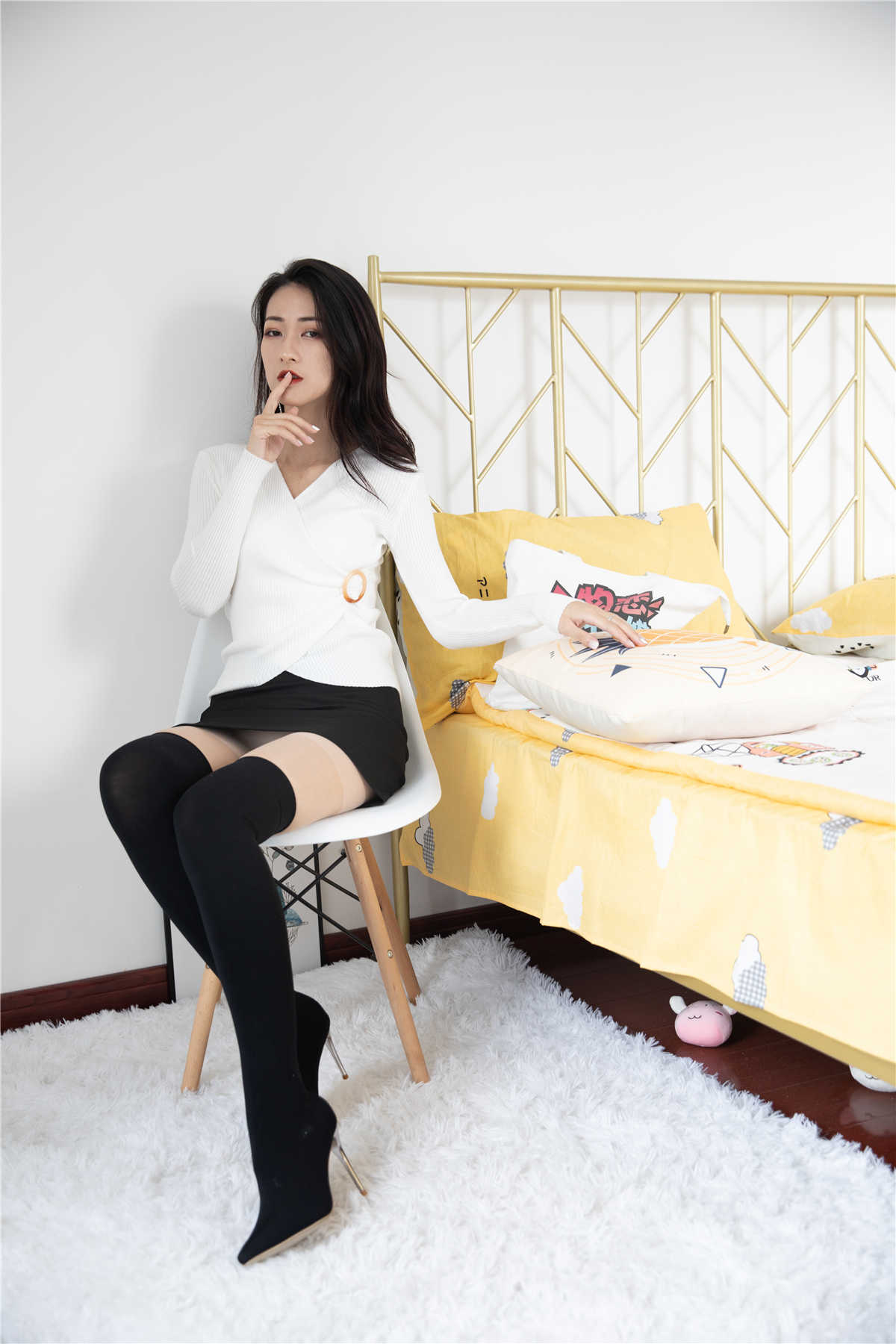 物恋传媒483期：小茶-晨曦舞-日更街拍