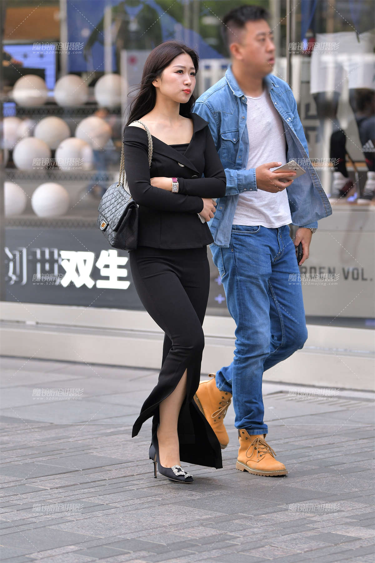 【红石赛帖】紧身裙裤性感美女-日更街拍