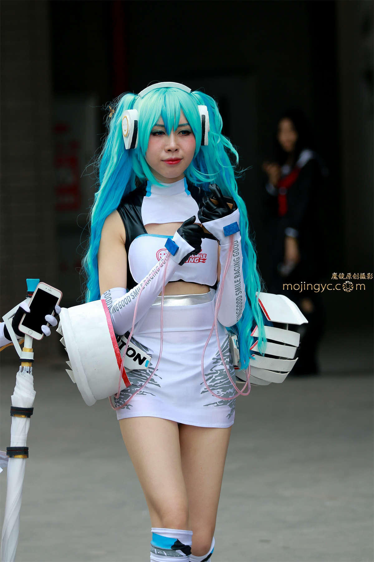 图片[2]-白皙长腿-日更街拍