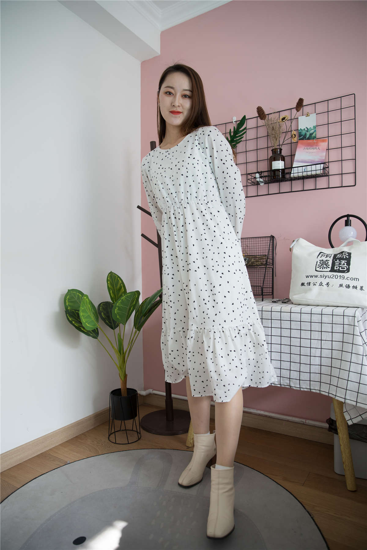 图片[2]-物恋传媒350期：诺诺-波点圆舞曲-日更街拍