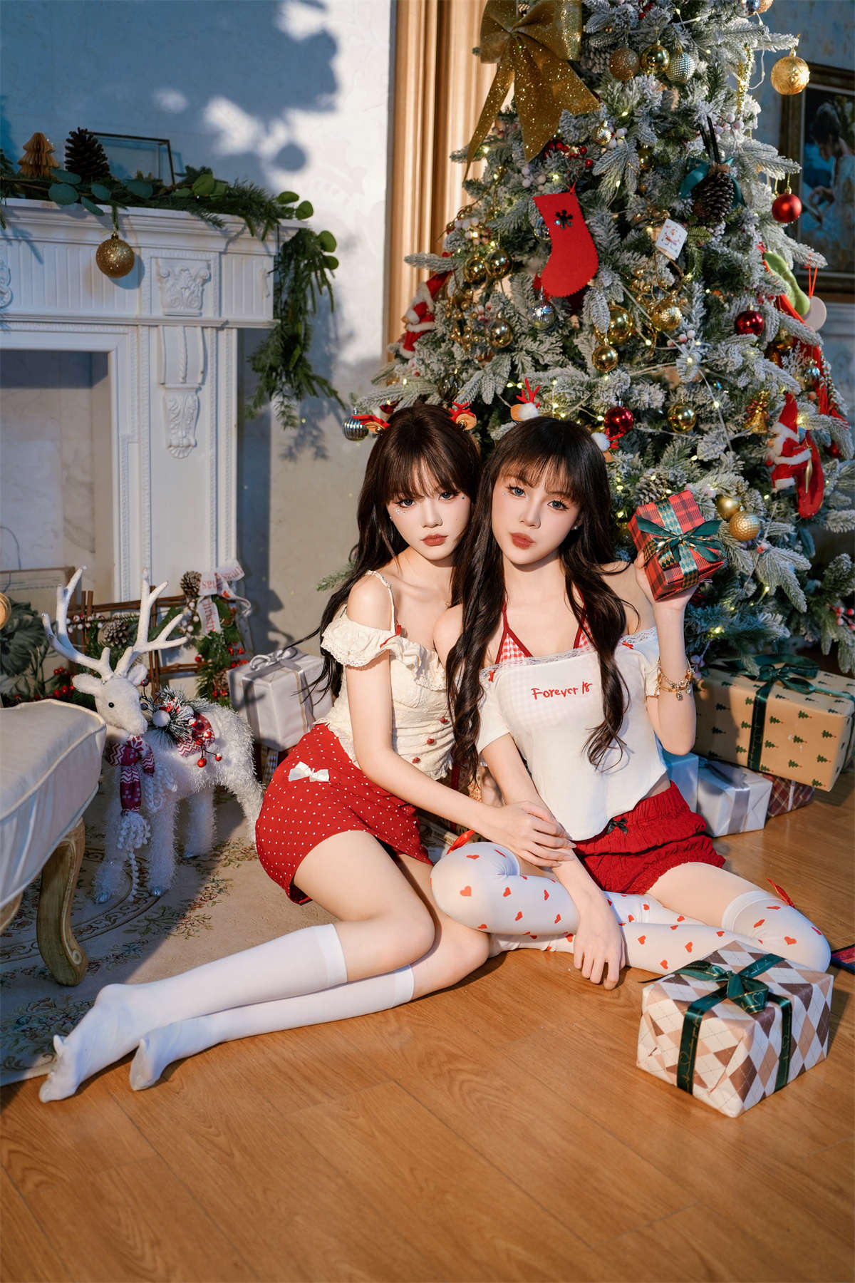 YITUYU艺图语 2025.02.07 圣诞双生花 妮可不妮可插图1