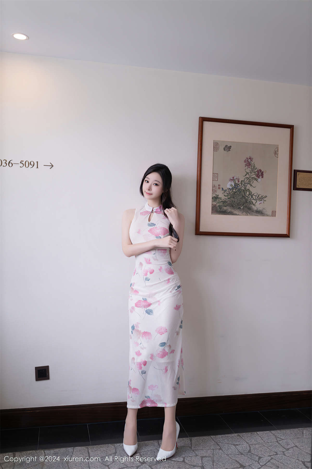 图片[2]-Xiuren秀人网 2024.08.29 NO.9087 小逗逗-日更街拍