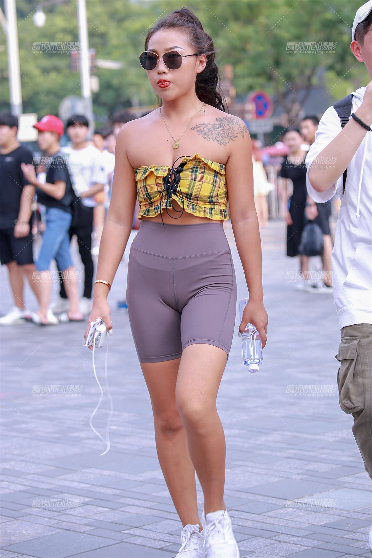 健身小姐姐-日更街拍