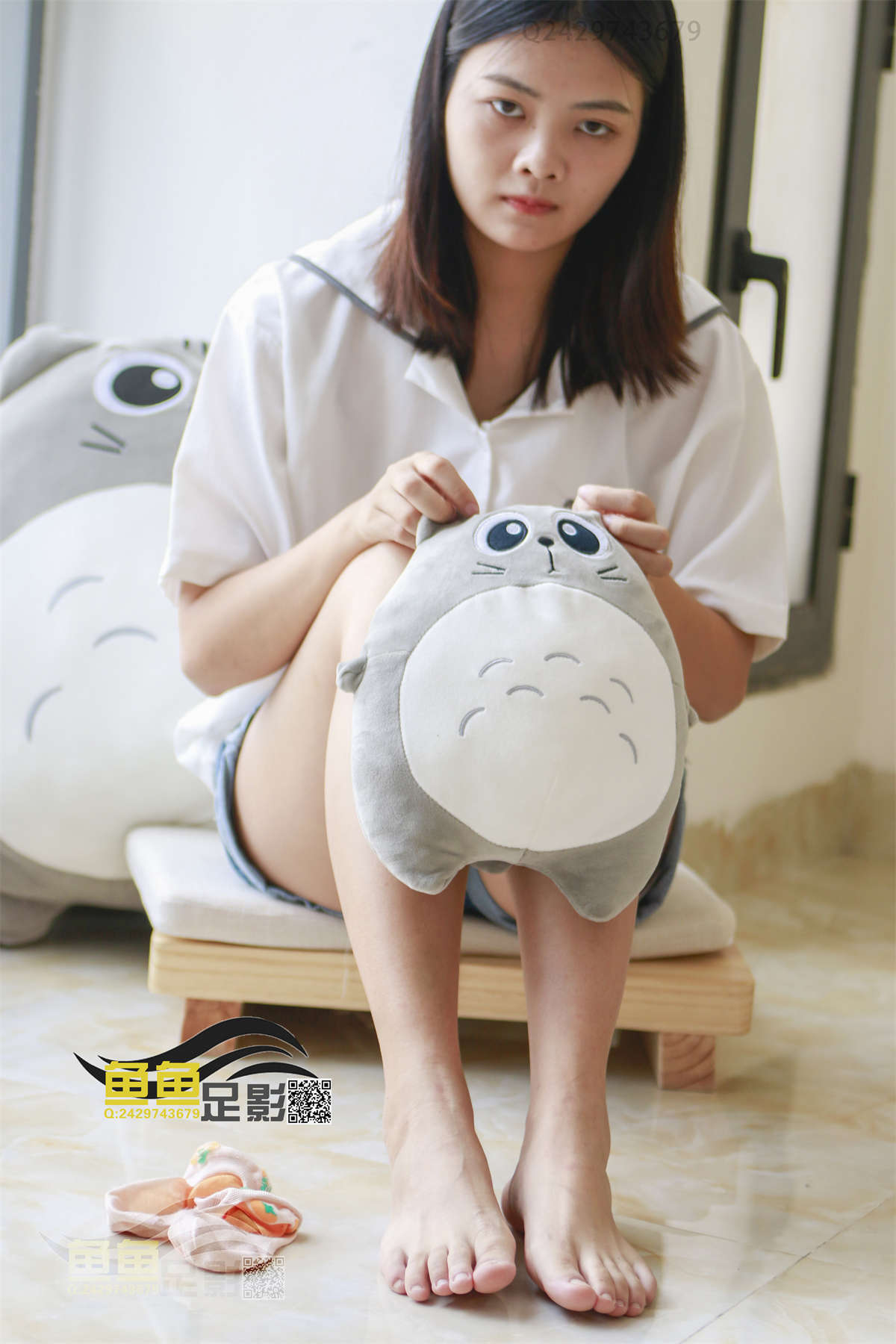 图片[2]-鱼鱼足影No.073 芸芸39码-日更街拍