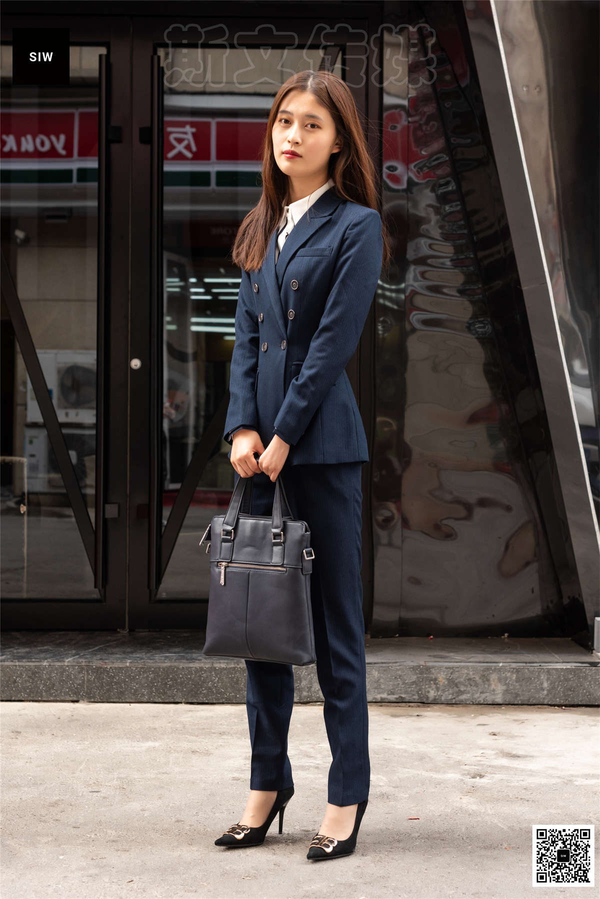 图片[2]-SIW斯文传媒 VOL.055 坐班白领 甄珍-日更街拍