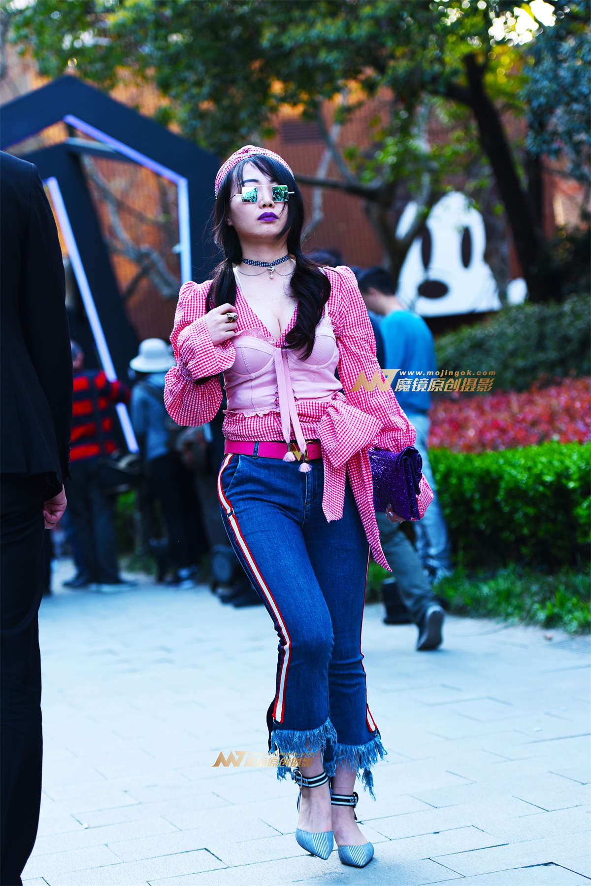 【咔喳赛贴】搭配的很时尚-日更街拍