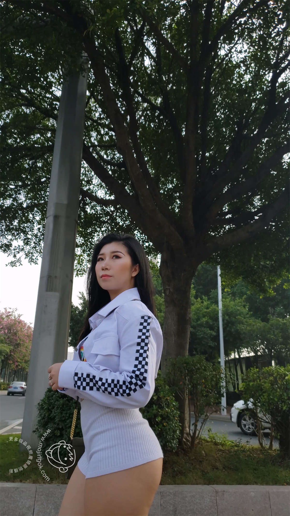 图片[2]-丰腴MM-日更街拍