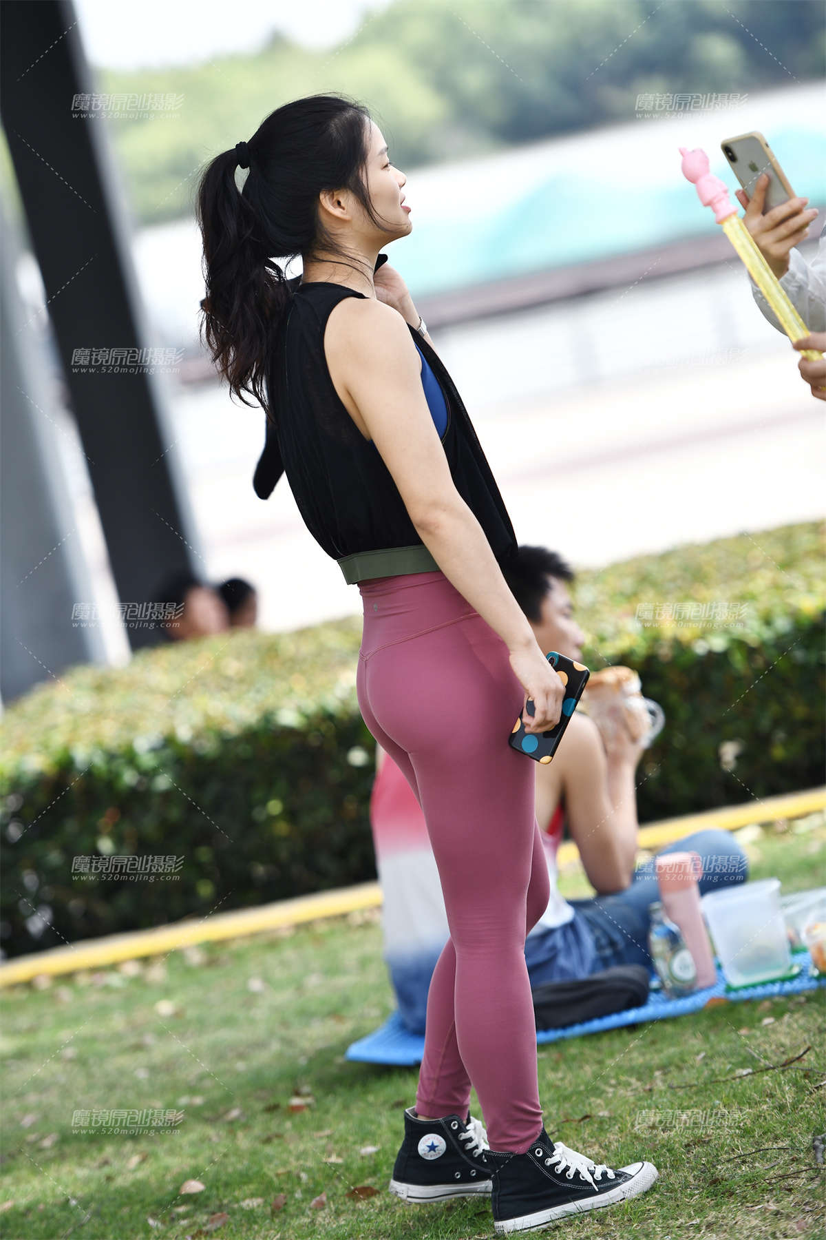 【咔喳赛帖】清晨倒立-日更街拍