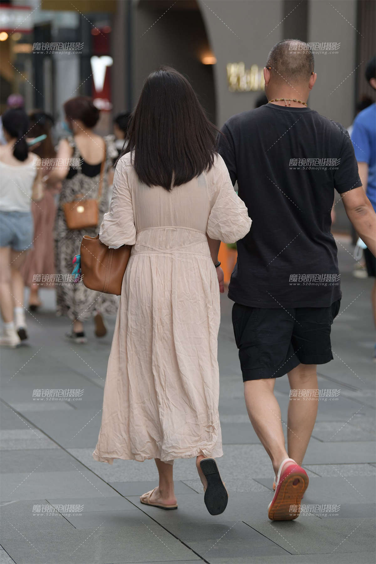 图片[2]-性感韵味女人-日更街拍