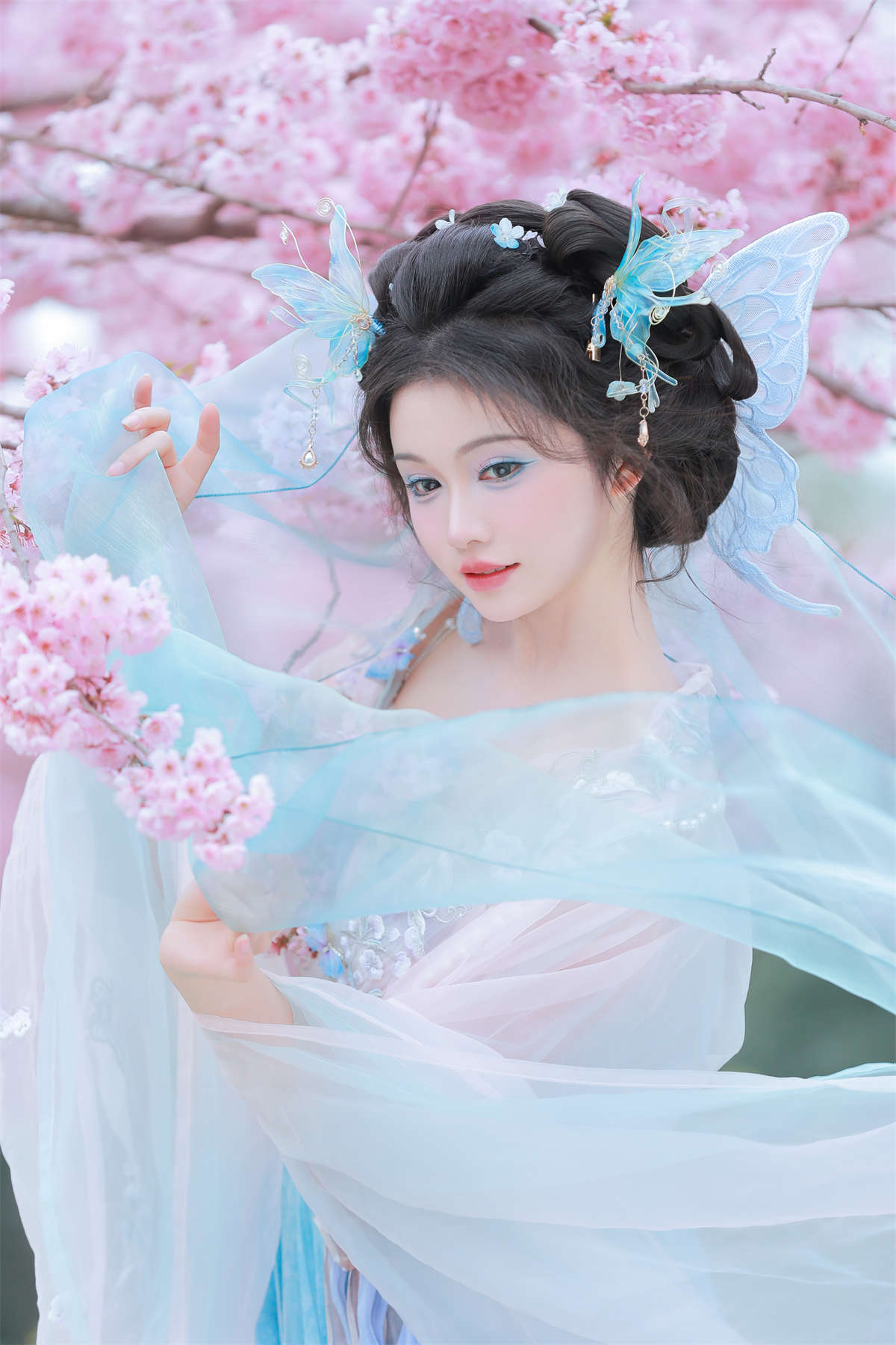 YITUYU艺图语 2025.03.21 樱舞蝶衣 十元zz-日更街拍