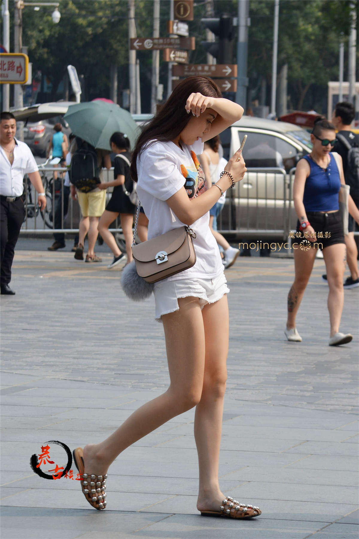 10-24 大长腿-日更街拍