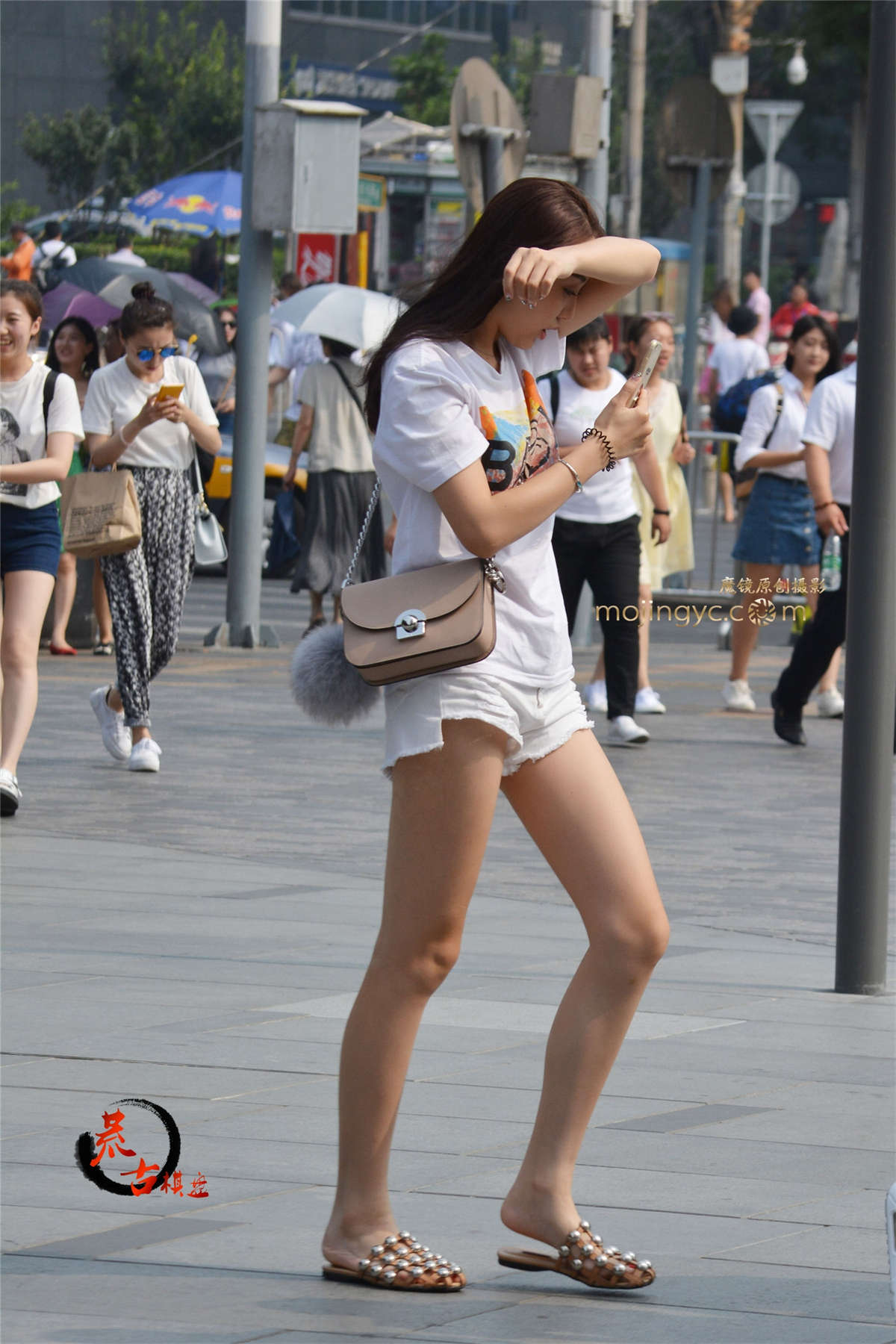 图片[2]-10-24 大长腿-日更街拍